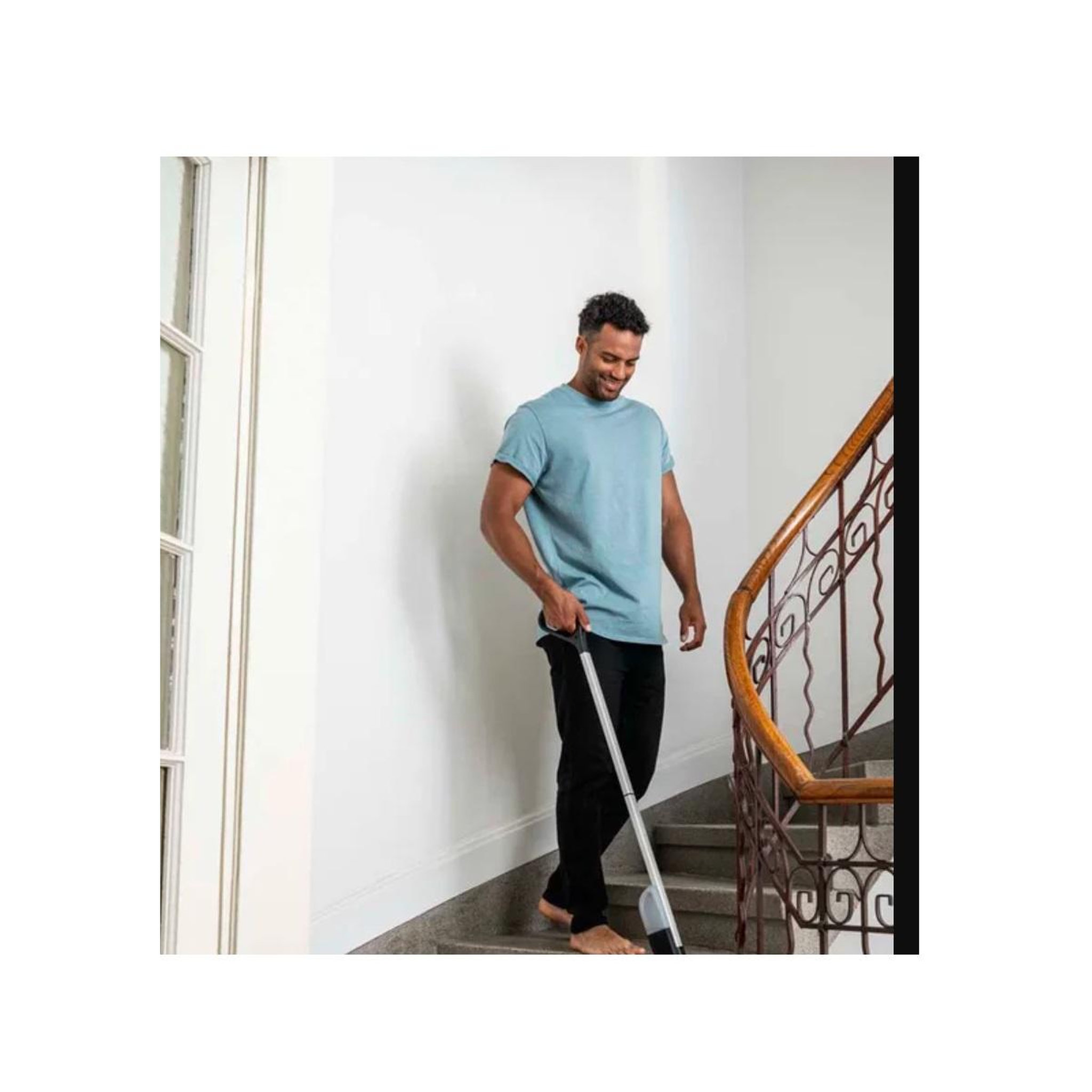 Voir la diapositive 5 : KARCHER Aspirateur laveur rechargeable 4v noir/gris - fc2-42bduo