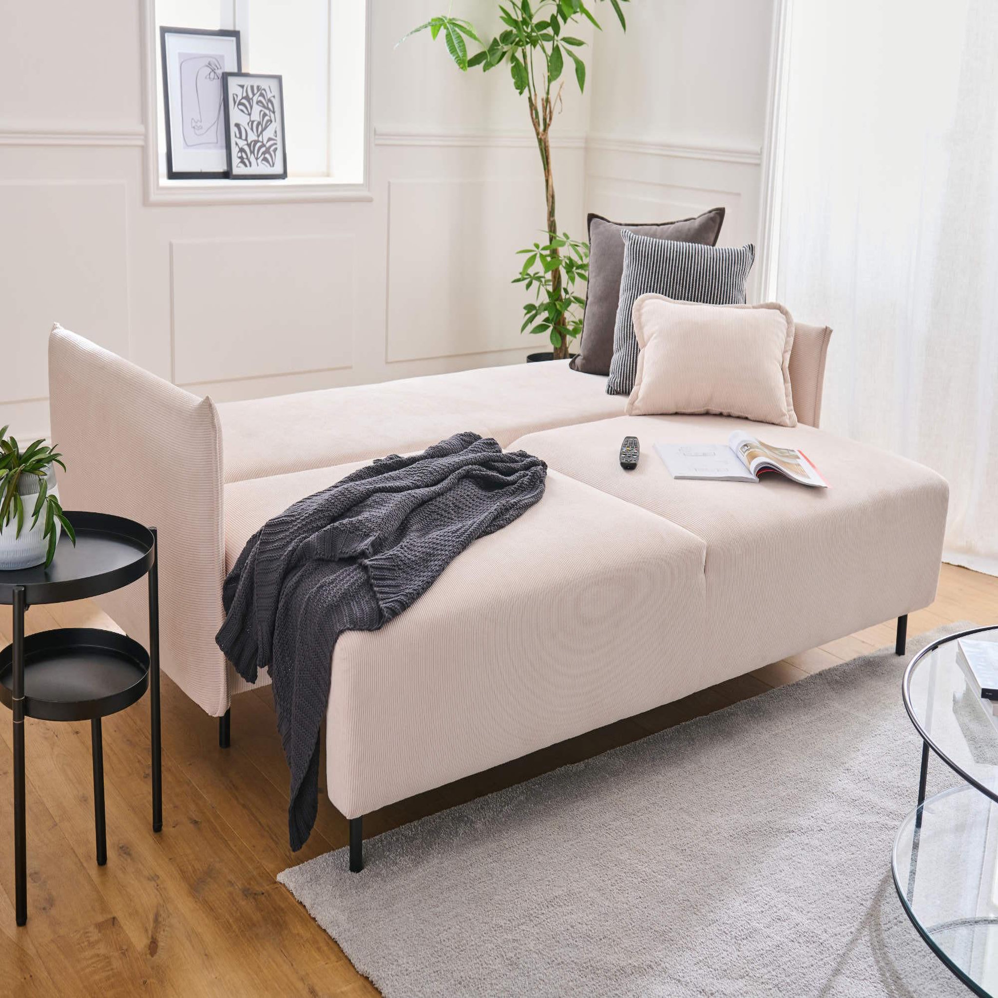 Voir la diapositive 2 : LISA DESIGN Valentina - canapé 3 places convertible - avec coffre - en velours côtelé - style contemporain
