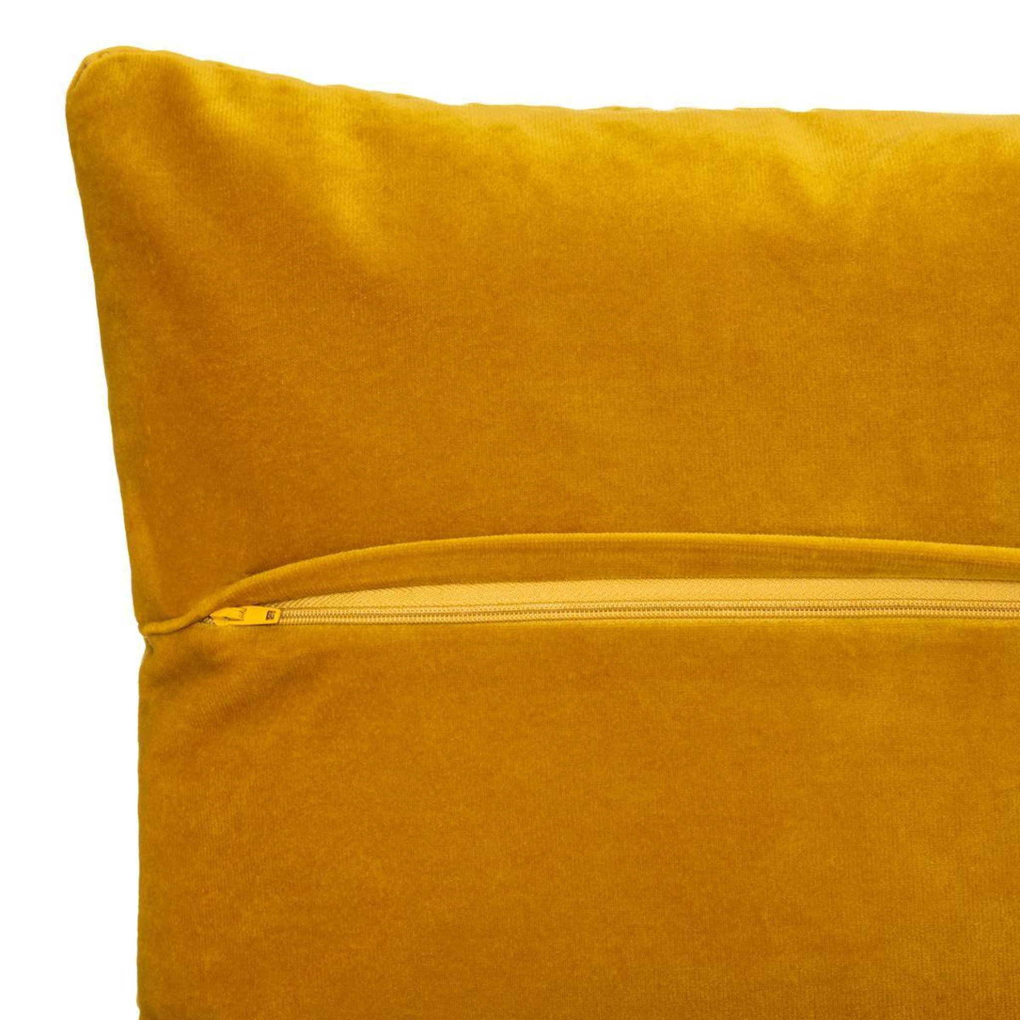 Voir la diapositive 5 : ATMOSPHERA Coussin déco en velours  dolce  40x40cm ocre