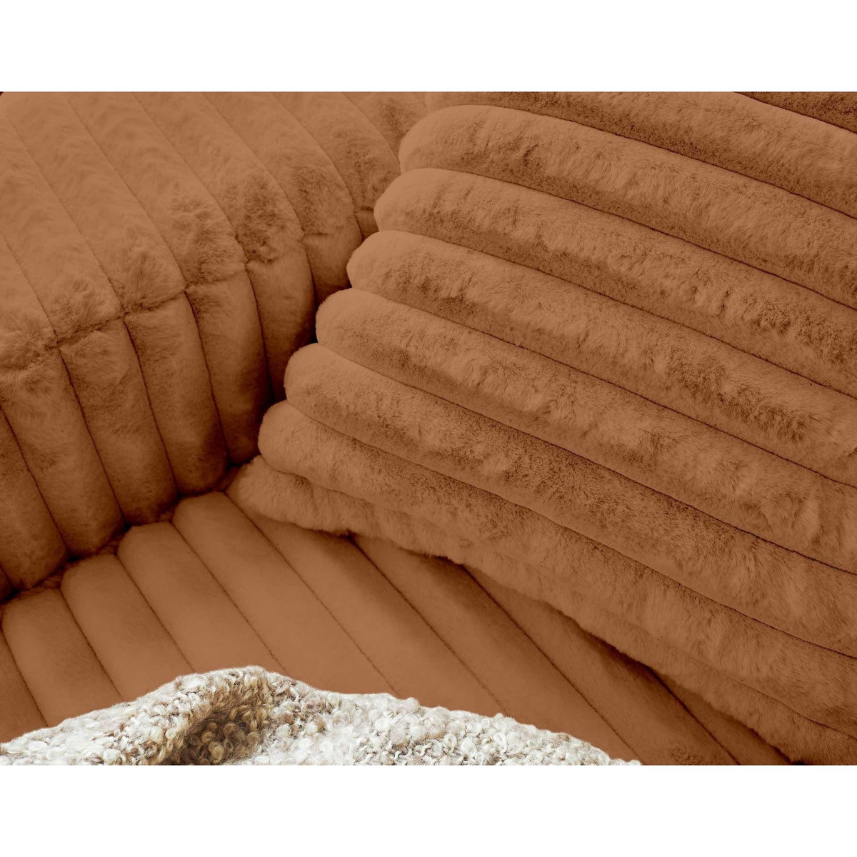 LISA DESIGN Laponie - canapé d'angle gauche - 4 places - en fausse fourrure côtelée