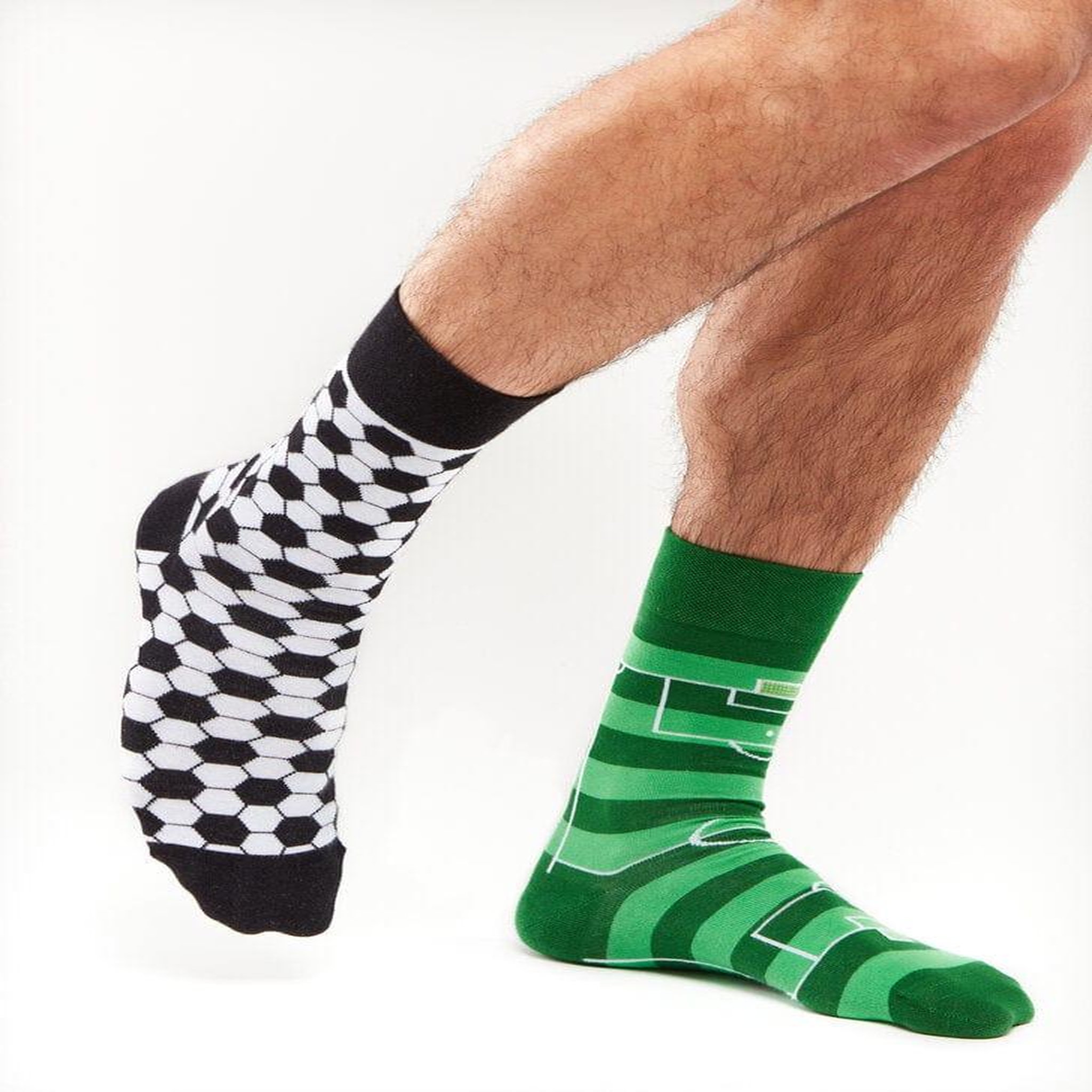 Voir la diapositive 2 : DEDOLES Chaussettes football