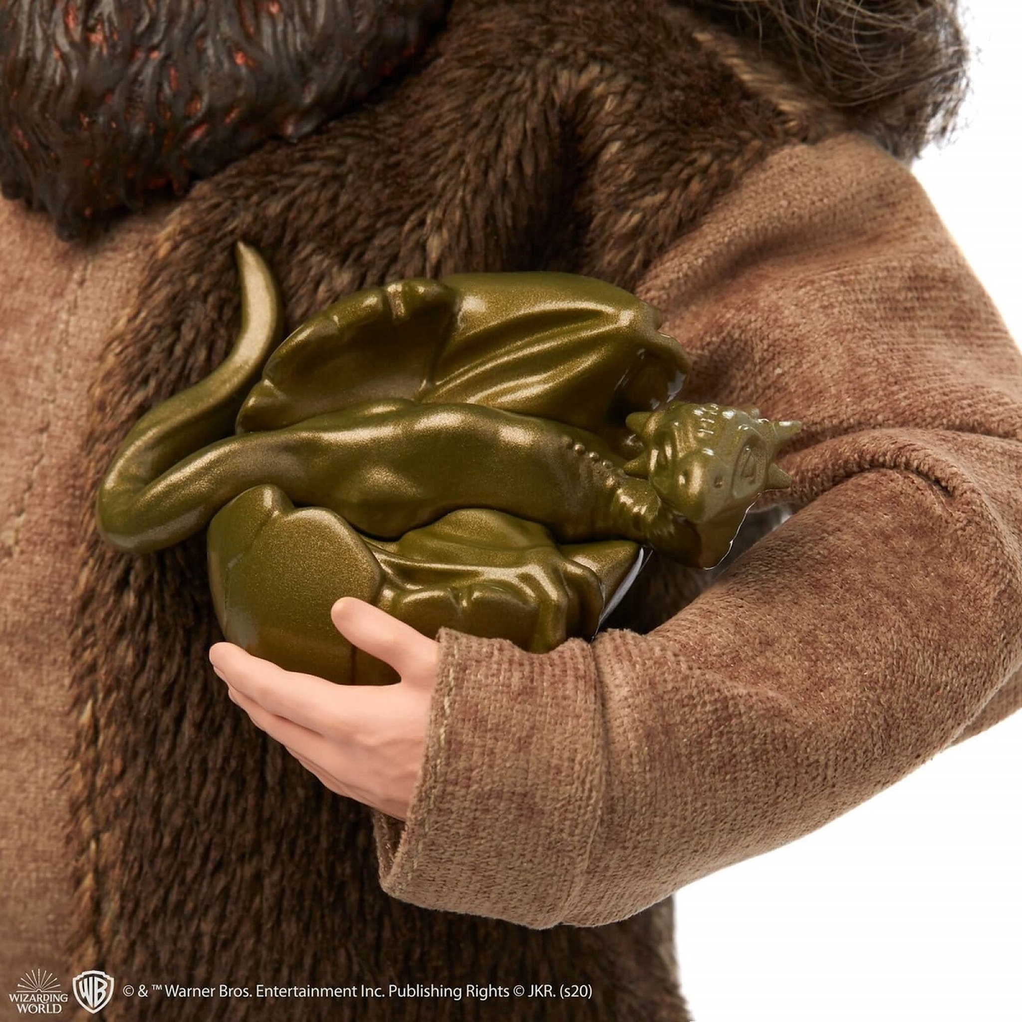 Voir la diapositive 4 : HARRY POTTER Poupée Rubeus Hagrid - Harry Potter