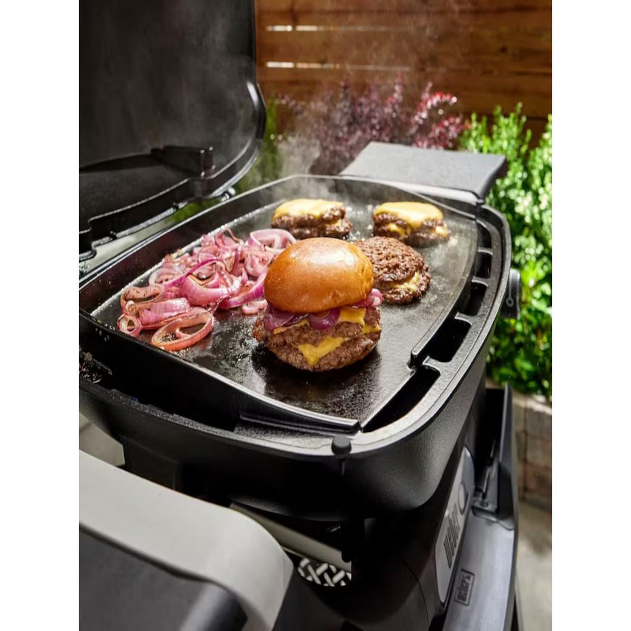 Voir la diapositive 4 : Weber Plancha pour barbecue q2100n