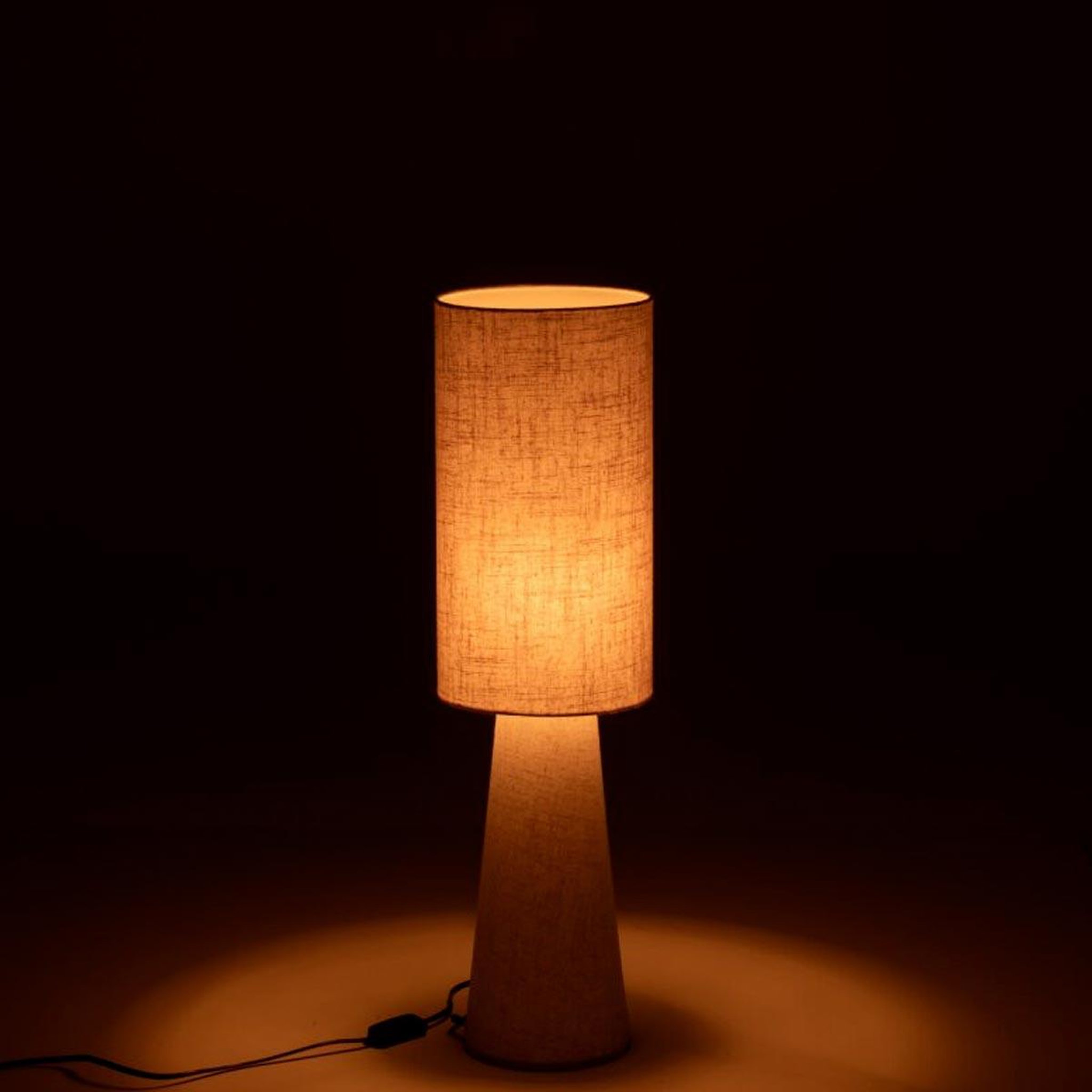 Voir la diapositive 4 : J-LINE Lampe à Poser Effet Lin  Tona  73cm Beige