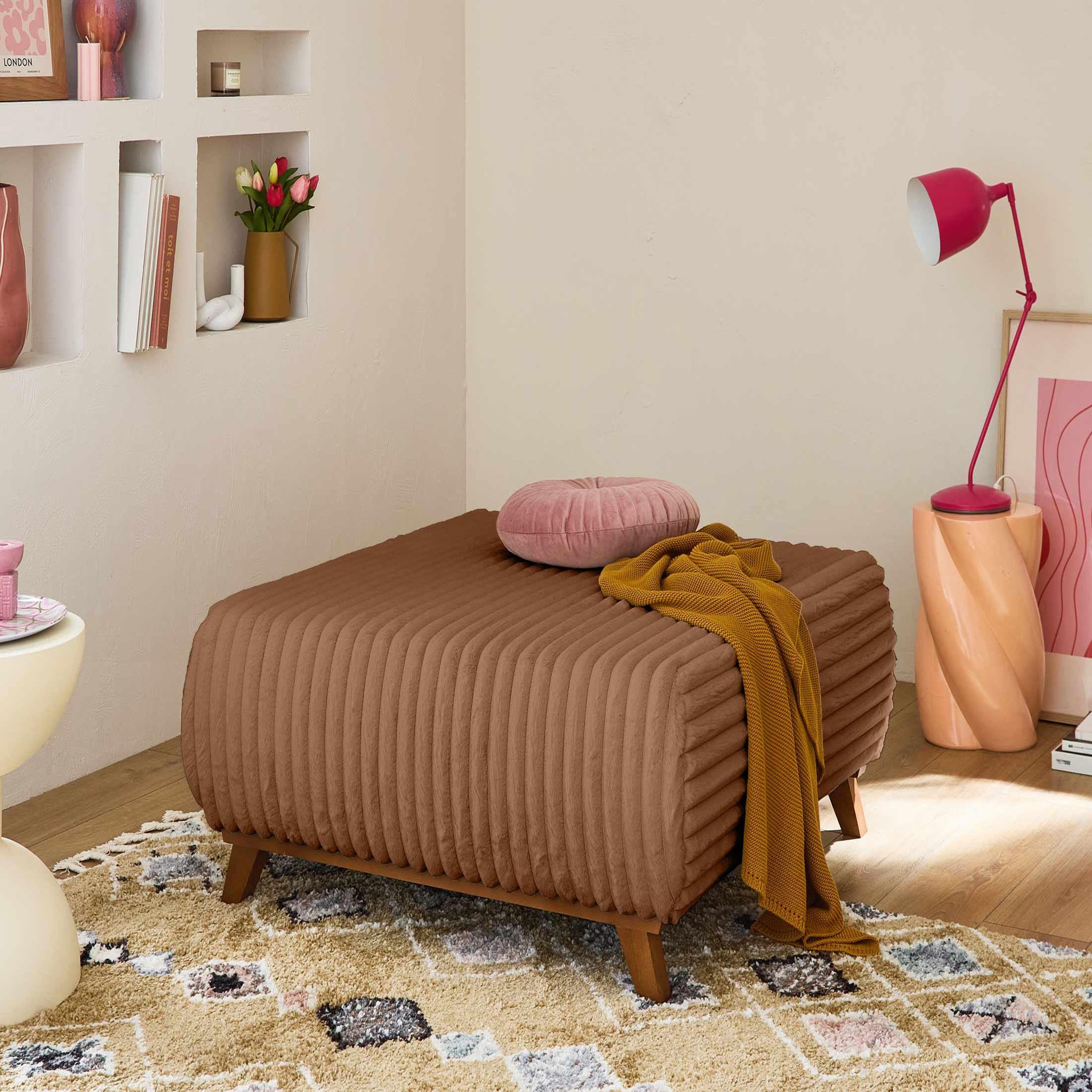 Voir la diapositive 5 : BEST MOBILIER Cristal - canapé 3 places - convertible avec coffre et grand pouf - en fausse fourrure côtelée