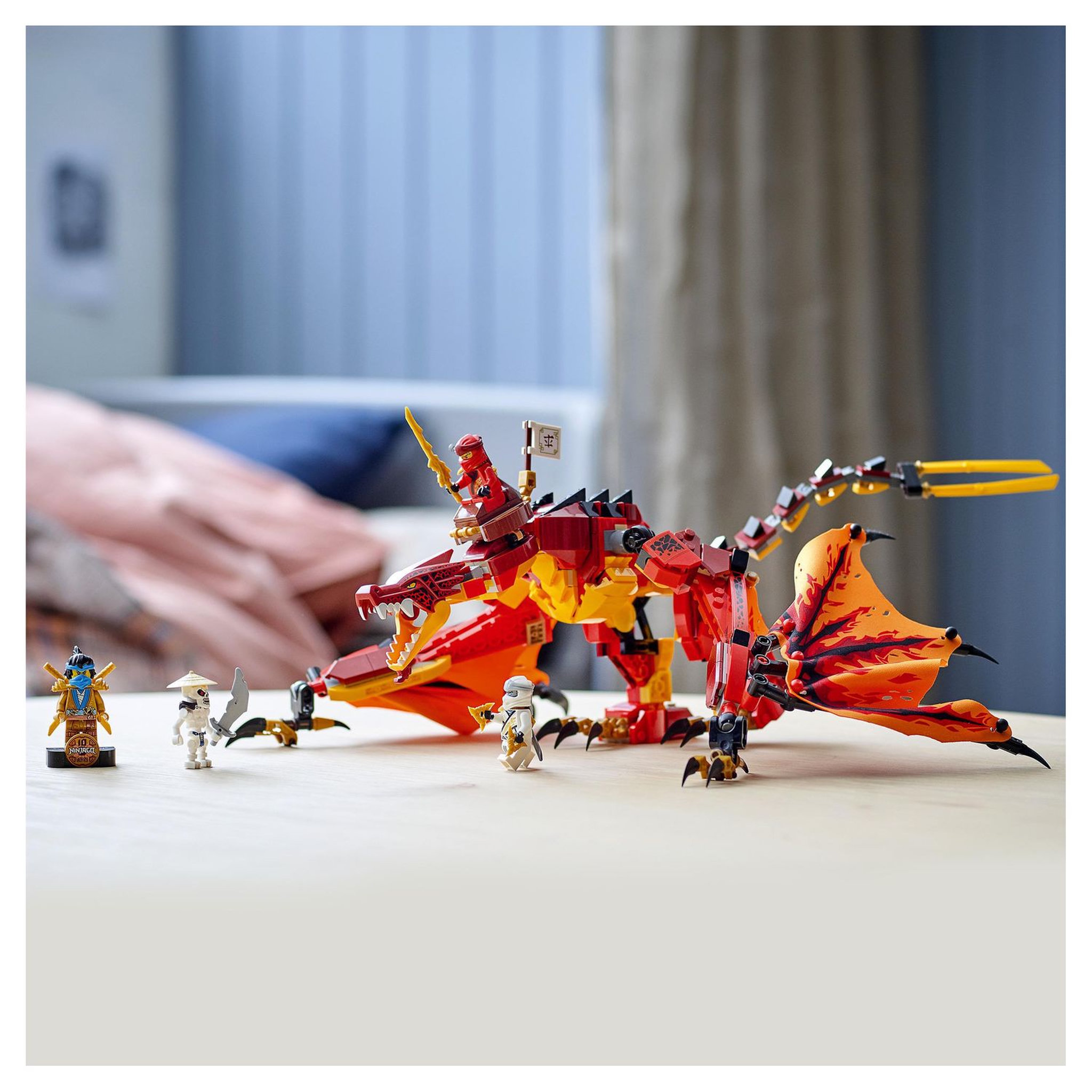 Voir la diapositive 6 : LEGO NINJAGO 71753 - L'attaque du dragon de feu 