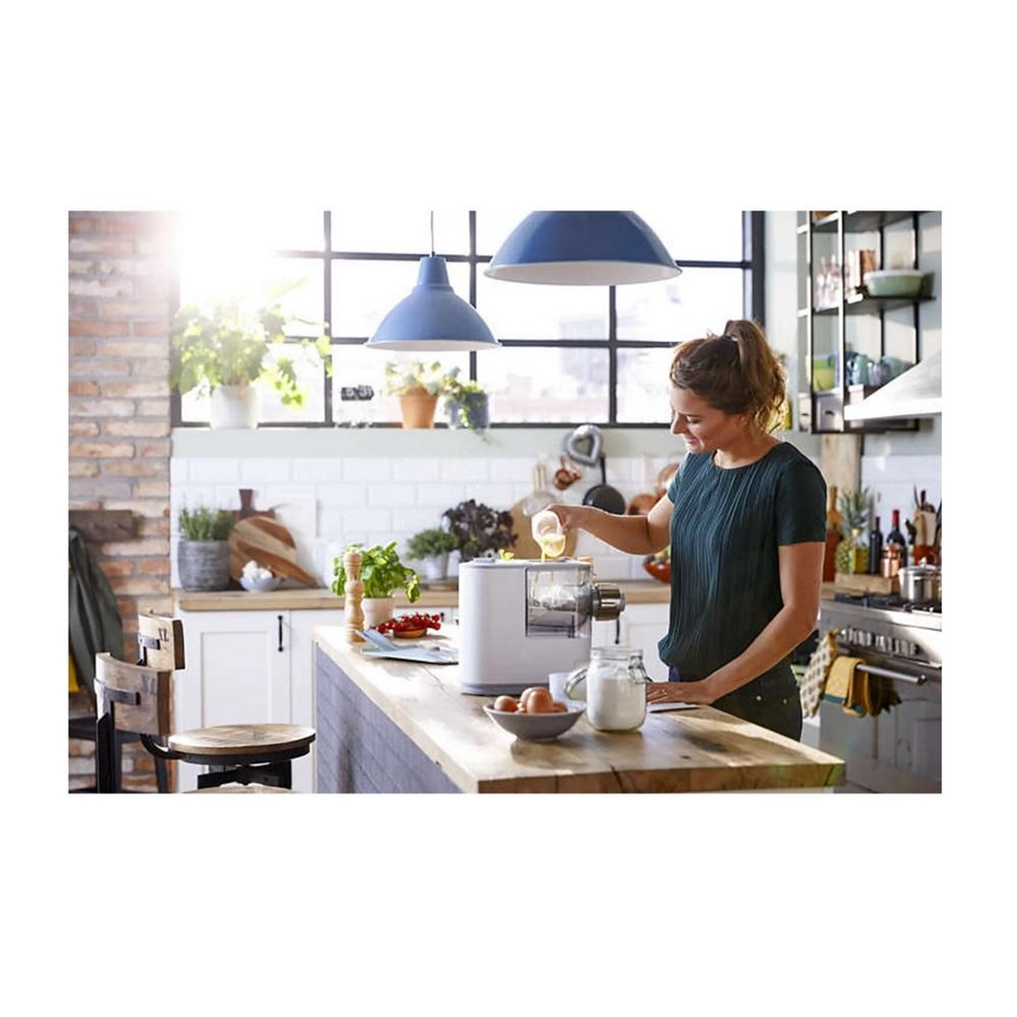 Voir la diapositive 5 : Philips Machine à pâtes électrique 150w - hr2345/19