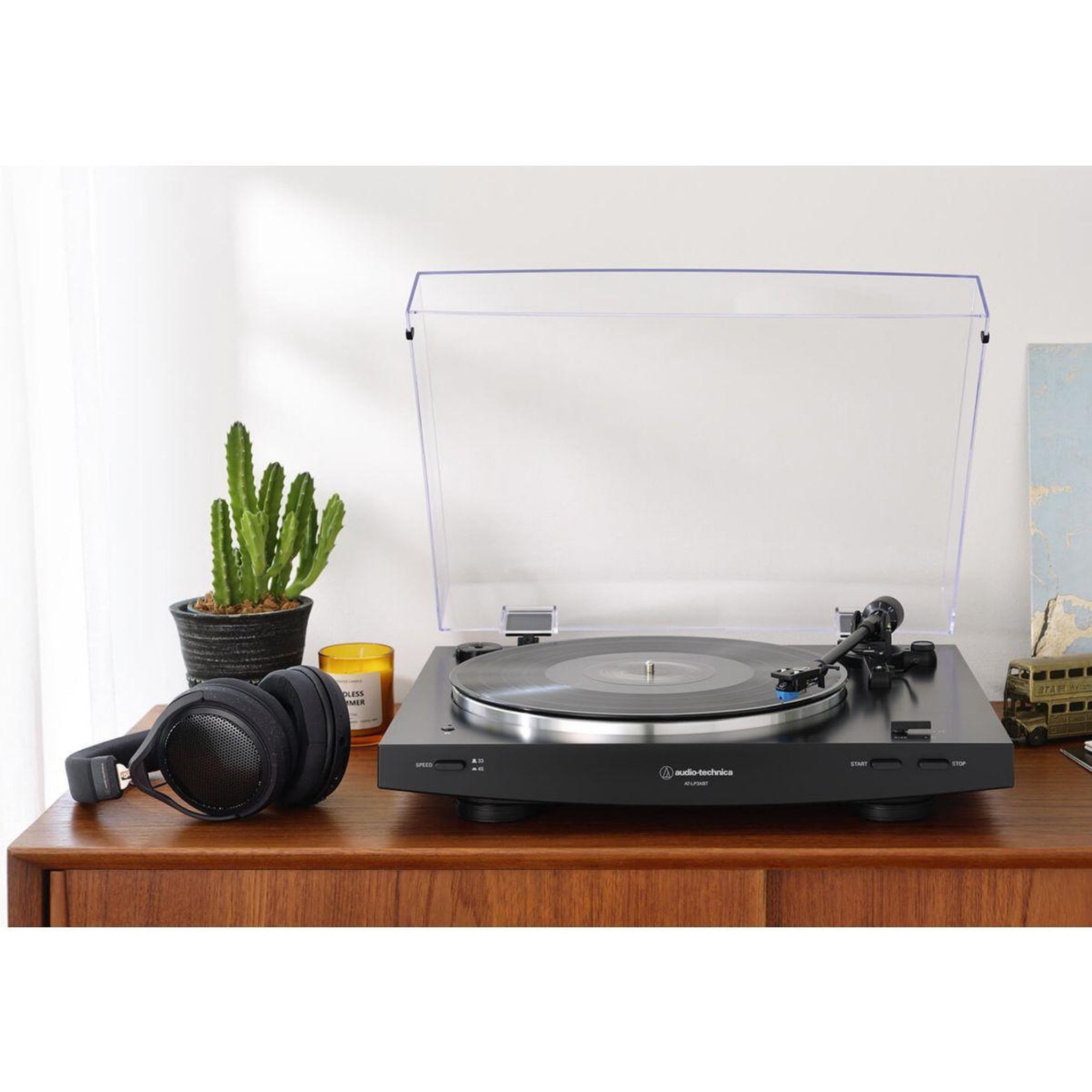 Voir la diapositive 2 : Audio-technica Platine vinyle AT-LP3XBTWH