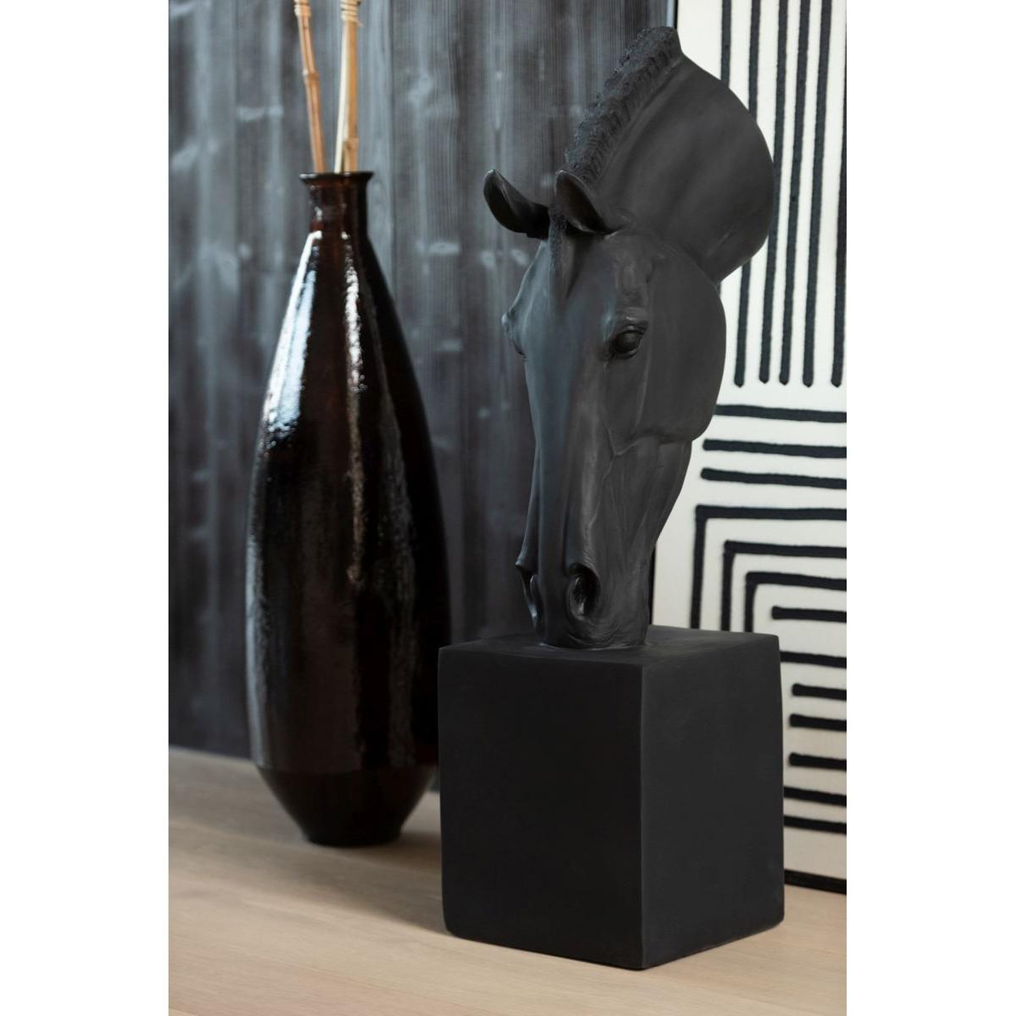 Voir la diapositive 6 : J-LINE Tête de cheval sur socle  hollywood  44cm noir