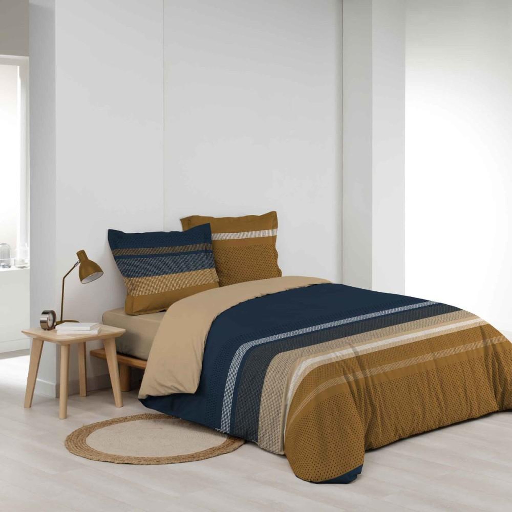 Voir la diapositive 3 : Douceur d'Intérieur Housse de couette 240x220 + 2 taies MASSAI coton 57 fils