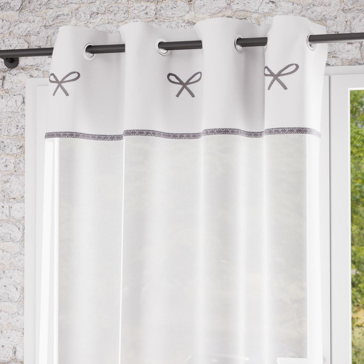 SOLEIL D'OCRE Voile à oeillets brodé en coton 135x250 cm EMILIE, par Soleil d'ocre