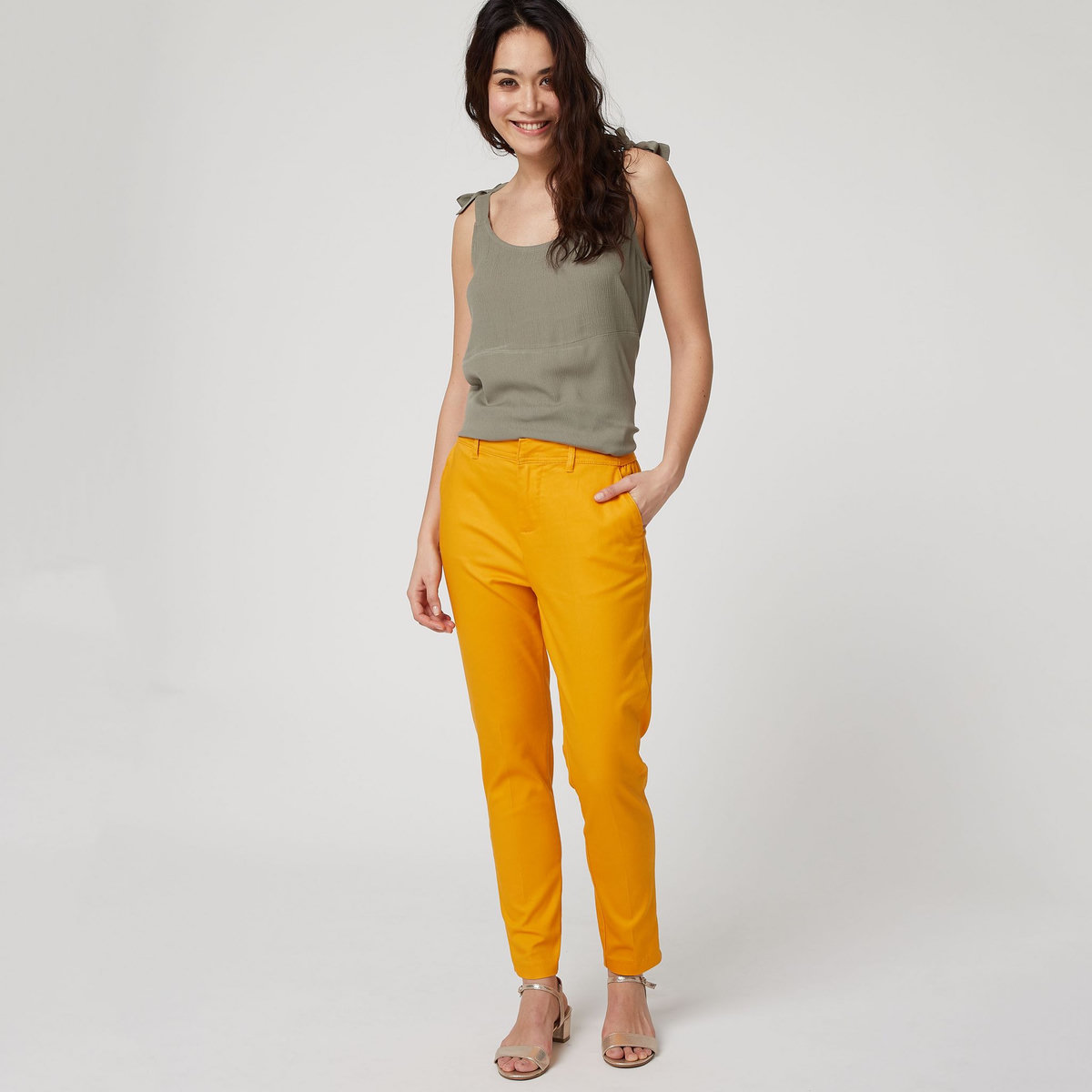 Pantalon D'été Femme She Straight-normal Jaune Taille 40 - Coupe Droite, Stretch Coton-élasthanne, Neuf Avec étiquettes