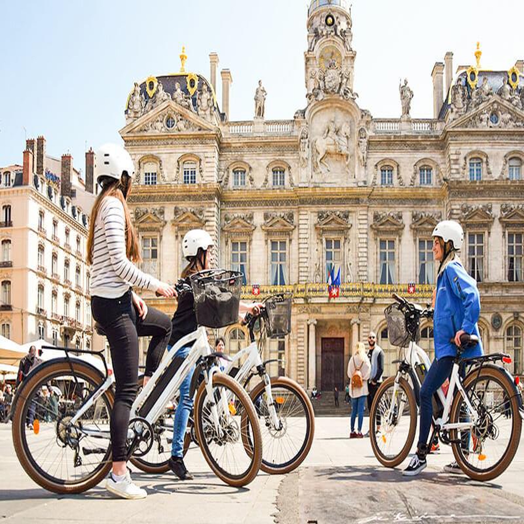 Voir la diapositive 4 : Smartbox Rendez-vous culturels - Coffret Cadeau Multi-thèmes