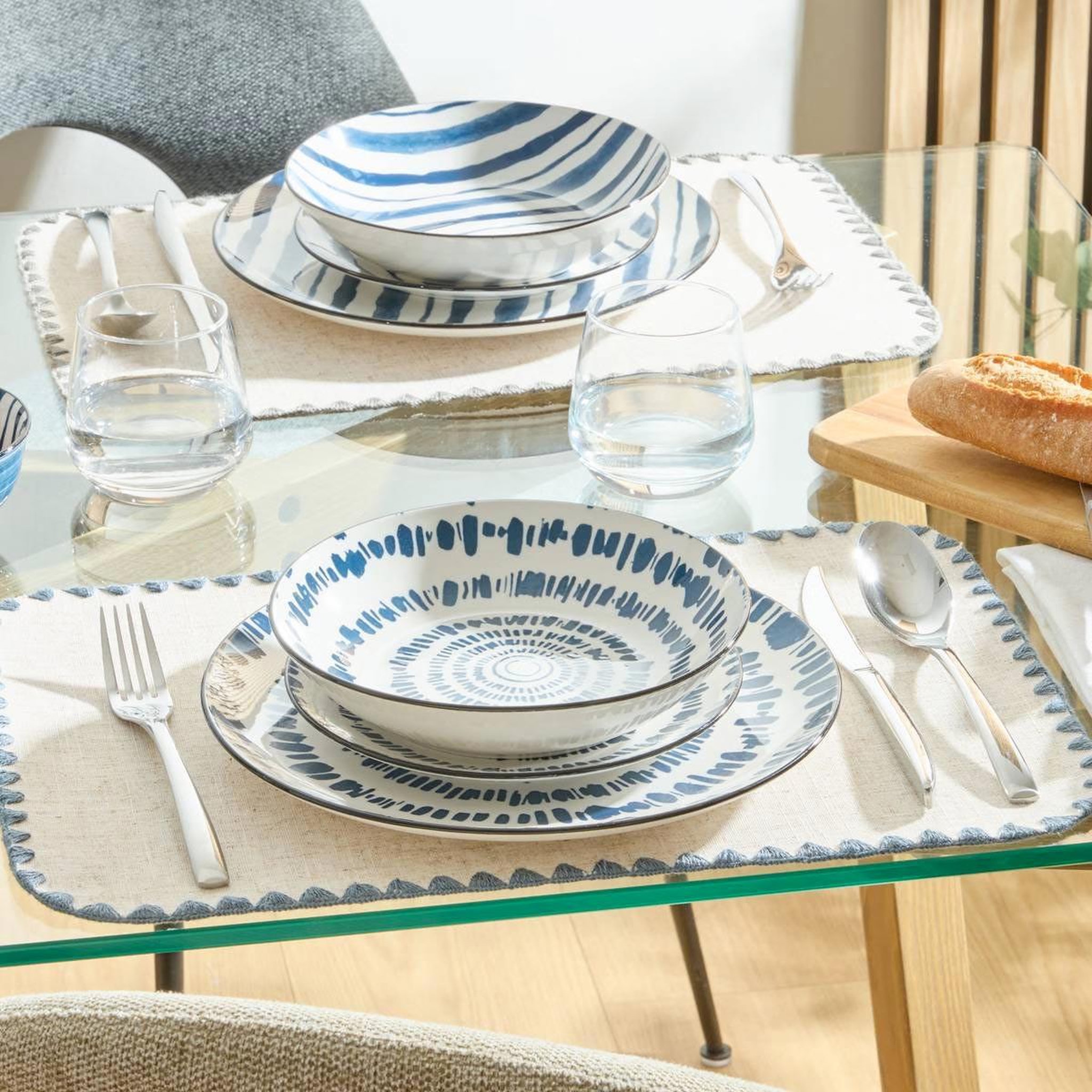 Voir la diapositive 3 : SECRET DE GOURMET Lot de 6 assiettes creuses  umami rayon  20cm bleu