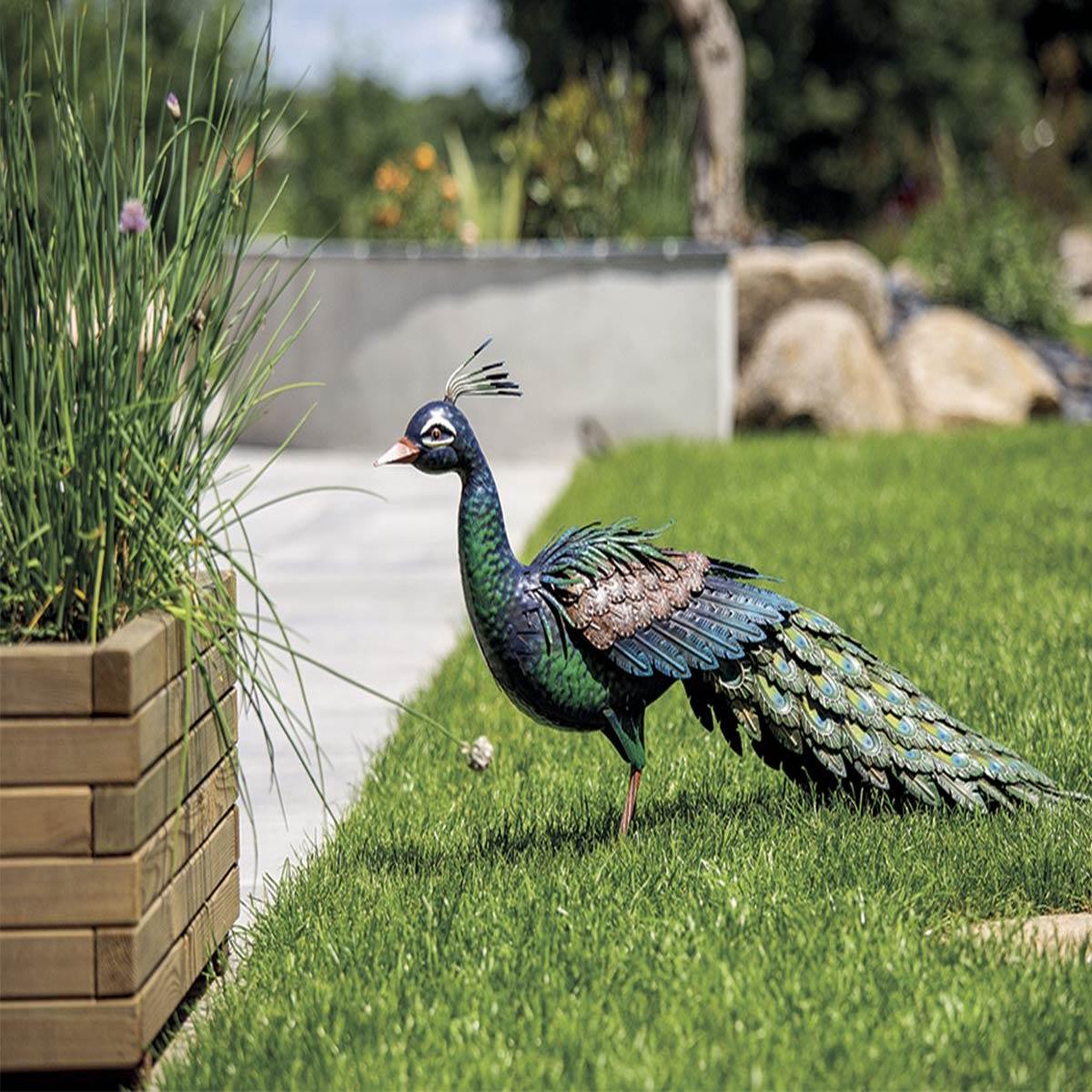 Voir la diapositive 2 : Nortene Paon décoratif stylisé en acier pour jardin
