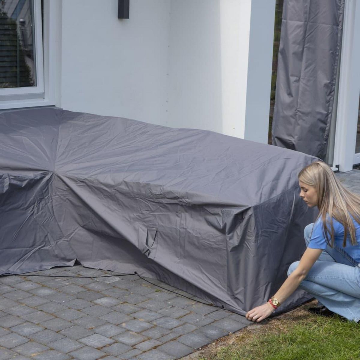 MADISON Madison Housse de meubles d'exterieur 270 x 270 x 70 cm Gris