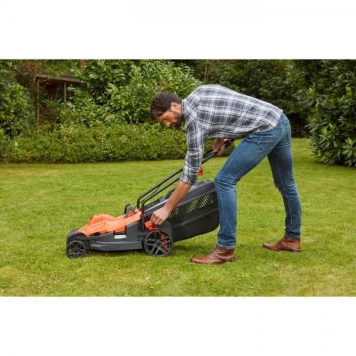 Black et Decker Tondeuse a Gazon   Filaire BLACK+DECKER BEMW471BH-QS 1600W 38 cm - 6 Hauteurs Réglables