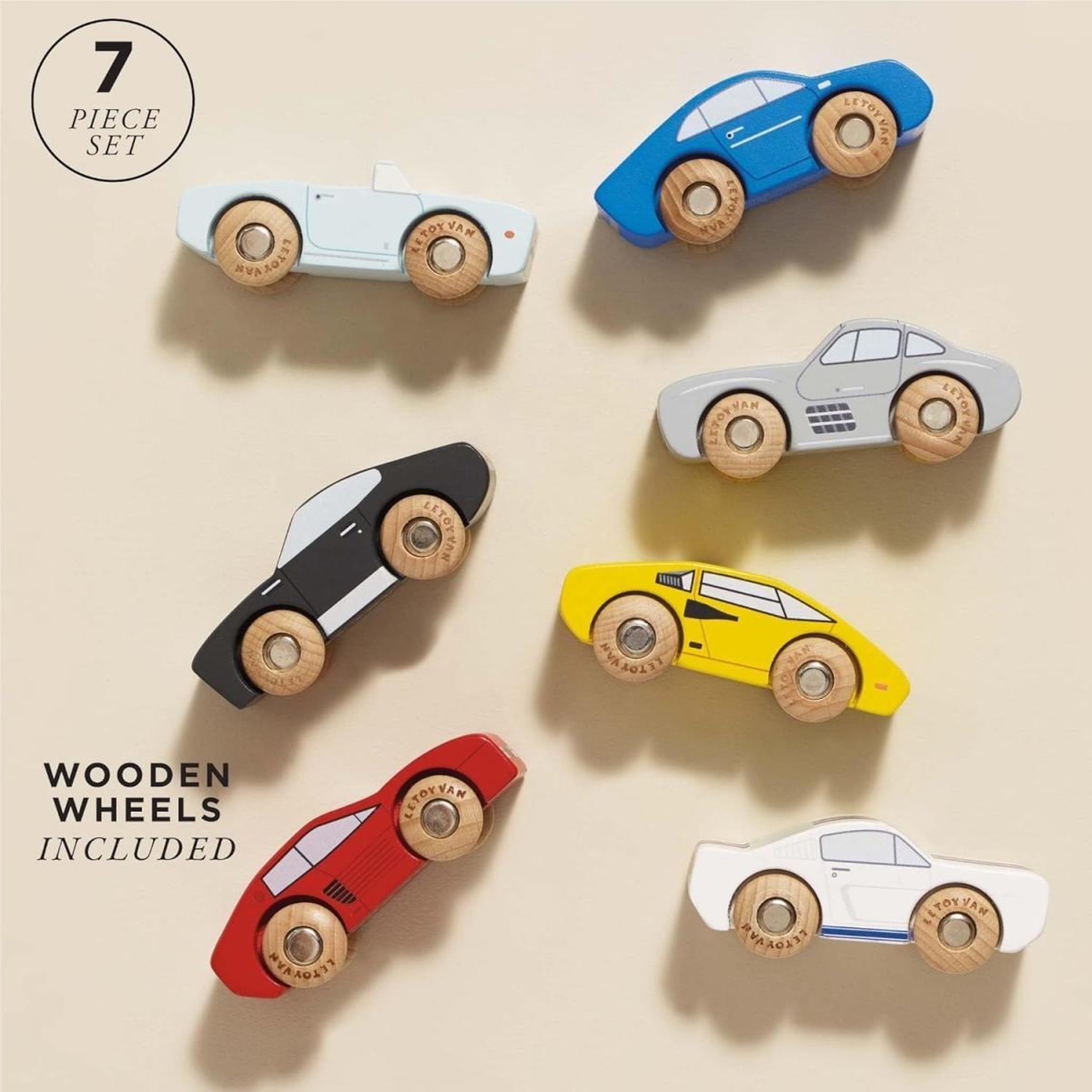 Voir la diapositive 3 : Le Toy Van Set de voitures de sport classiques