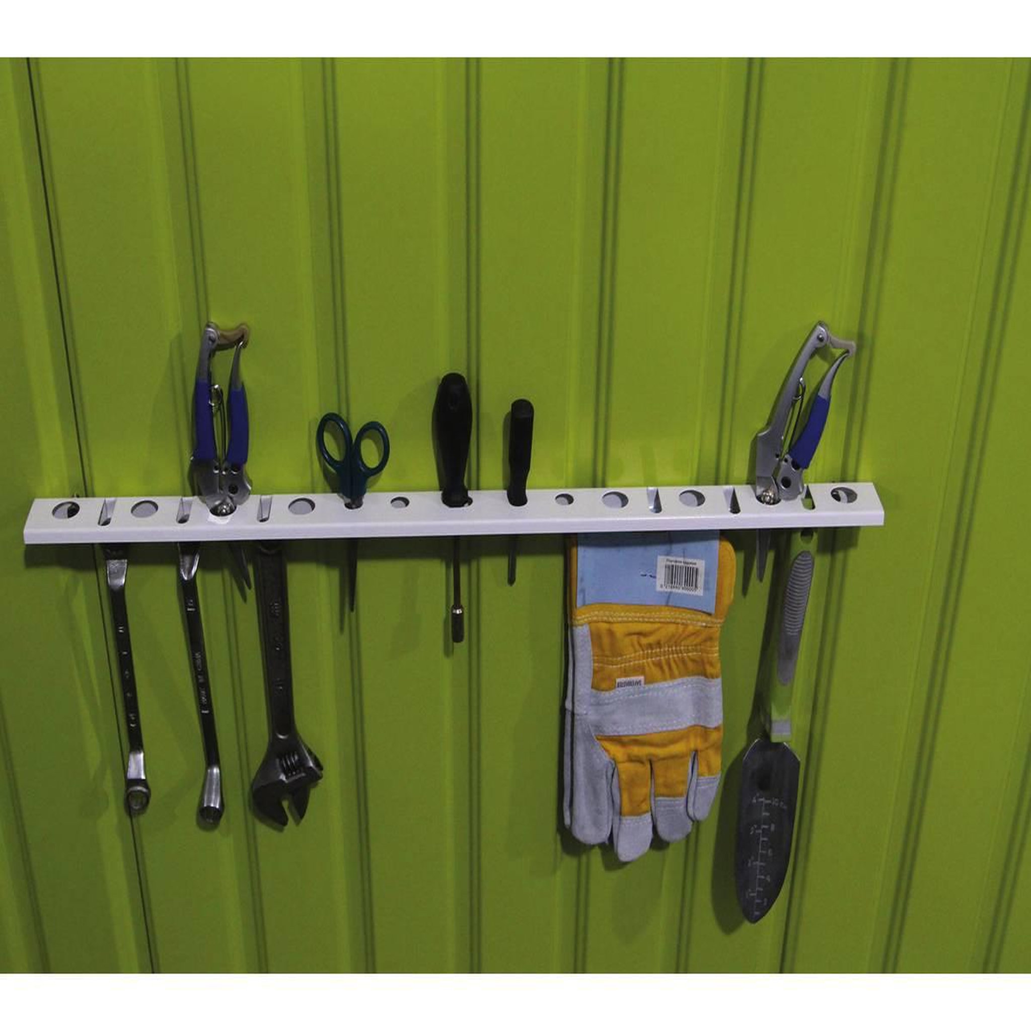Voir la diapositive 2 : Habitat et Jardin Étagère pour abri - outils 70 x 5 cm