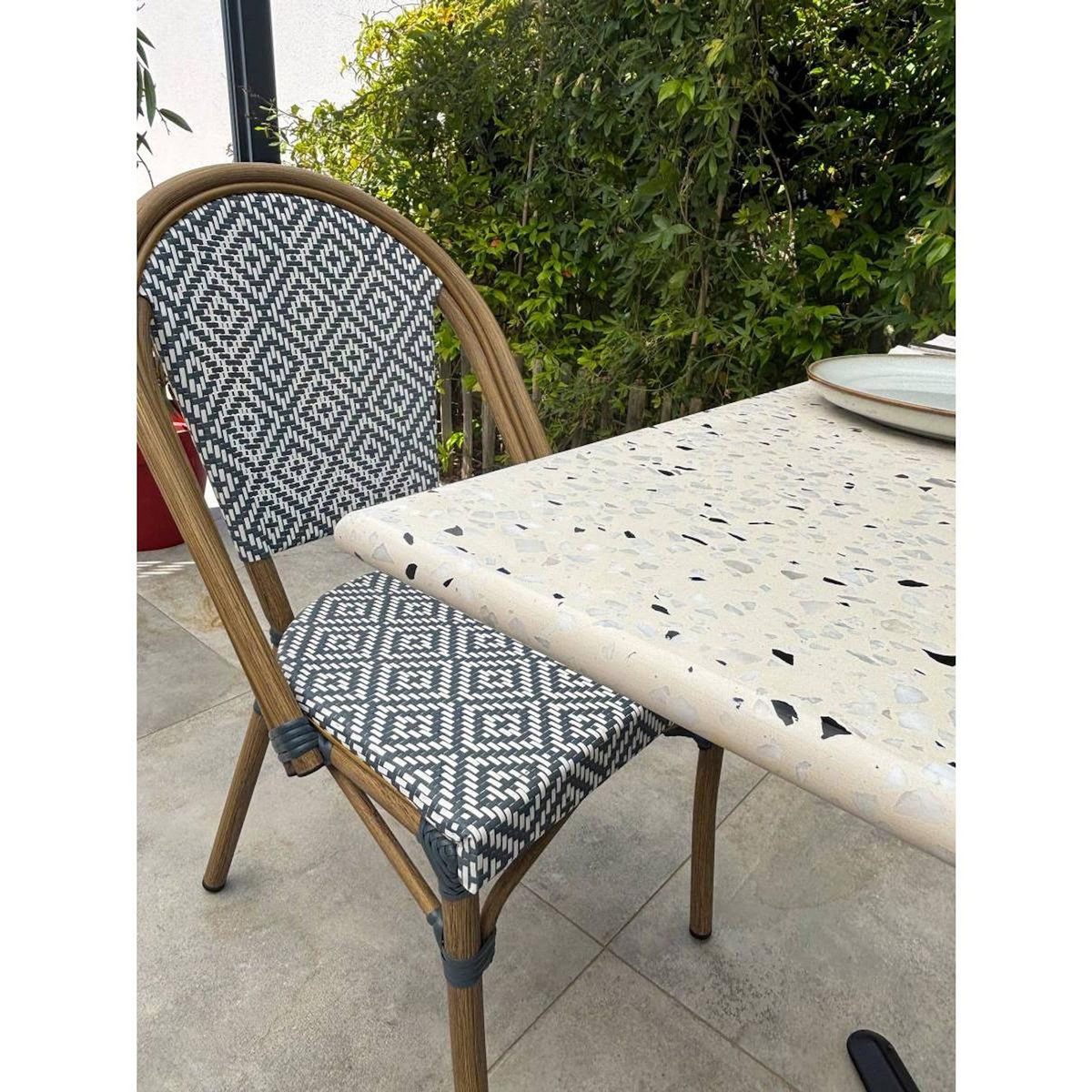 Paris Prix Table de Jardin Carrée en Terrazzo  Bistro  70cm Blanc