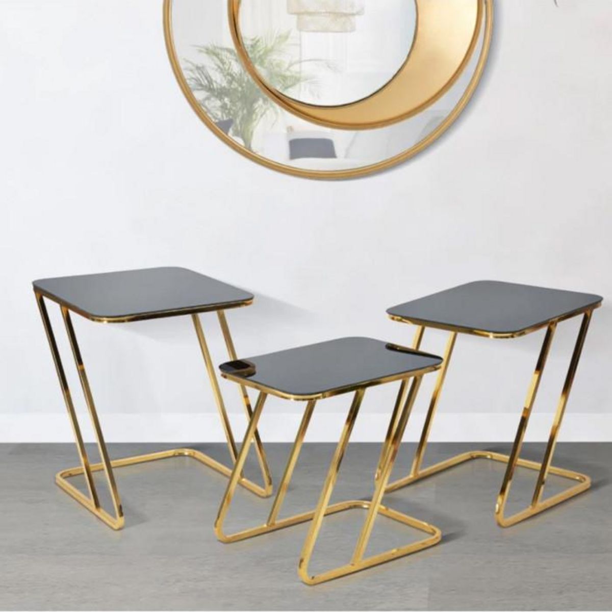 Paris Prix Lot de 3 Tables d'Appoint Gigognes  Simple  55cm Noir & Or
