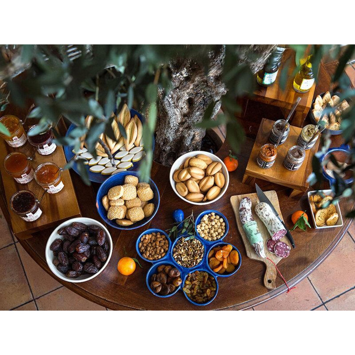 Smartbox 2 jours ensoleillés avec vue sur le port en hôtel 4* au cœur de Marseille - Coffret Cadeau Séjour