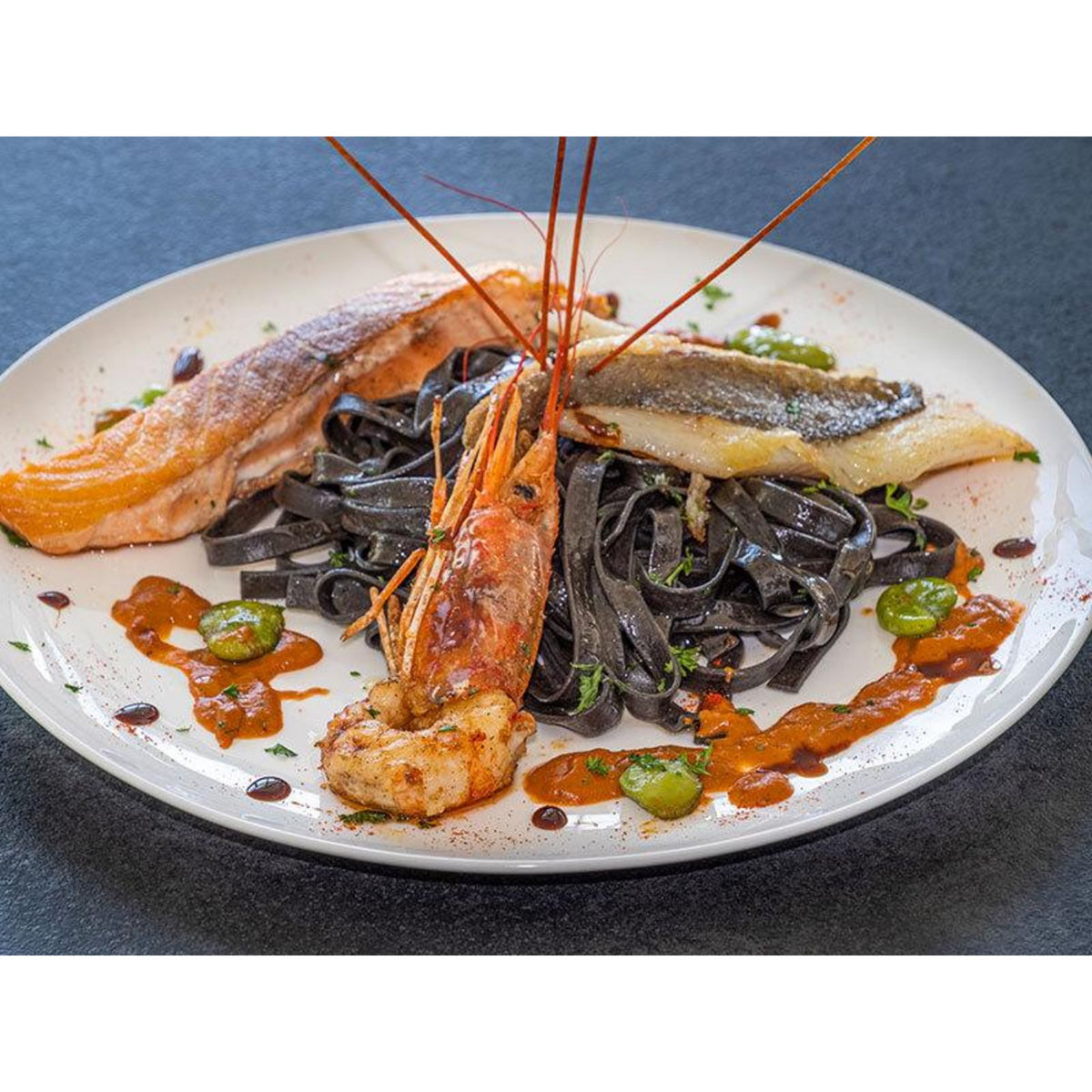 Smartbox Séjour de 2 jours en suite avec dîner et accès à l'espace bien-être près de Rodez - Coffret Cadeau Séjour