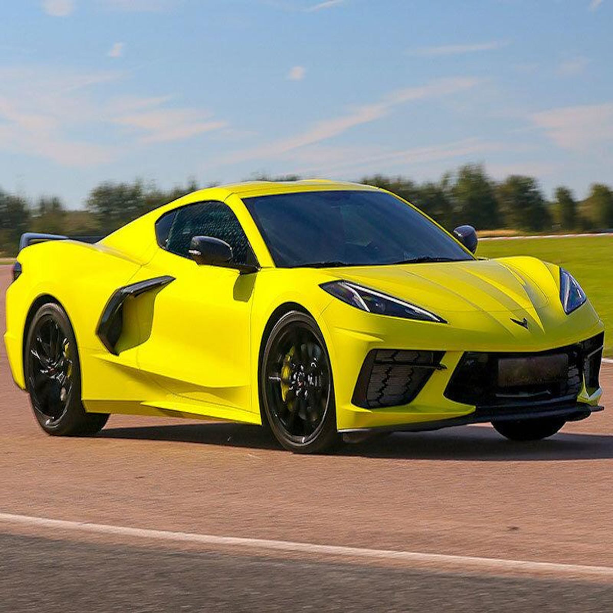 Smartbox Stage de pilotage : 5 tours sur le circuit de Montlhéry en Corvette C8 - Coffret Cadeau Sport & Aventure