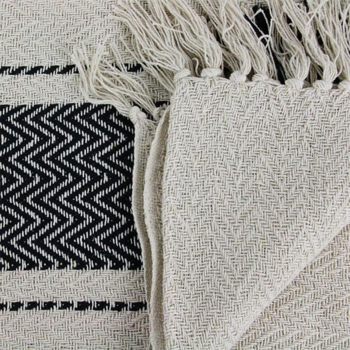 Paris Prix Plaid Déco à Rayures  Berbère  120x150cm Écru