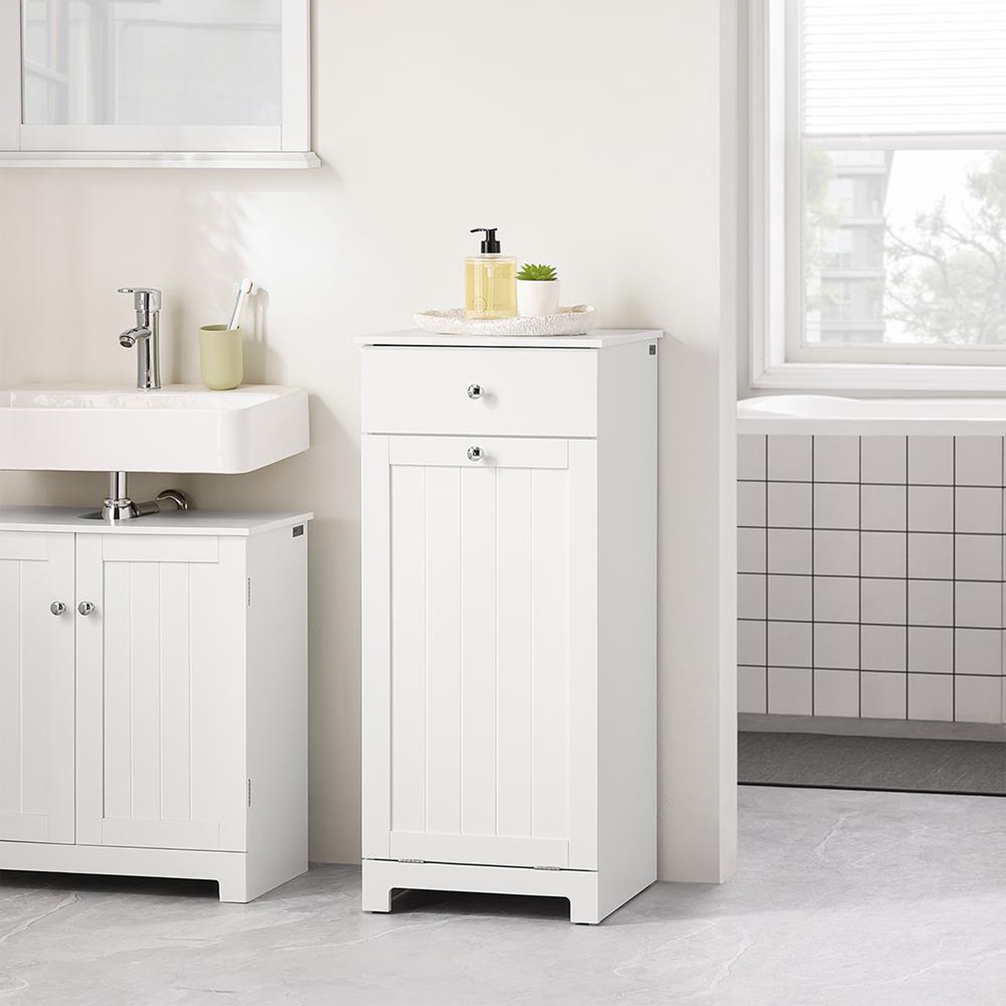 Voir la diapositive 5 : SOBUY SoBuy - Meuble de salle de bain bas avec un tiroir - Moderne - BZR21-II