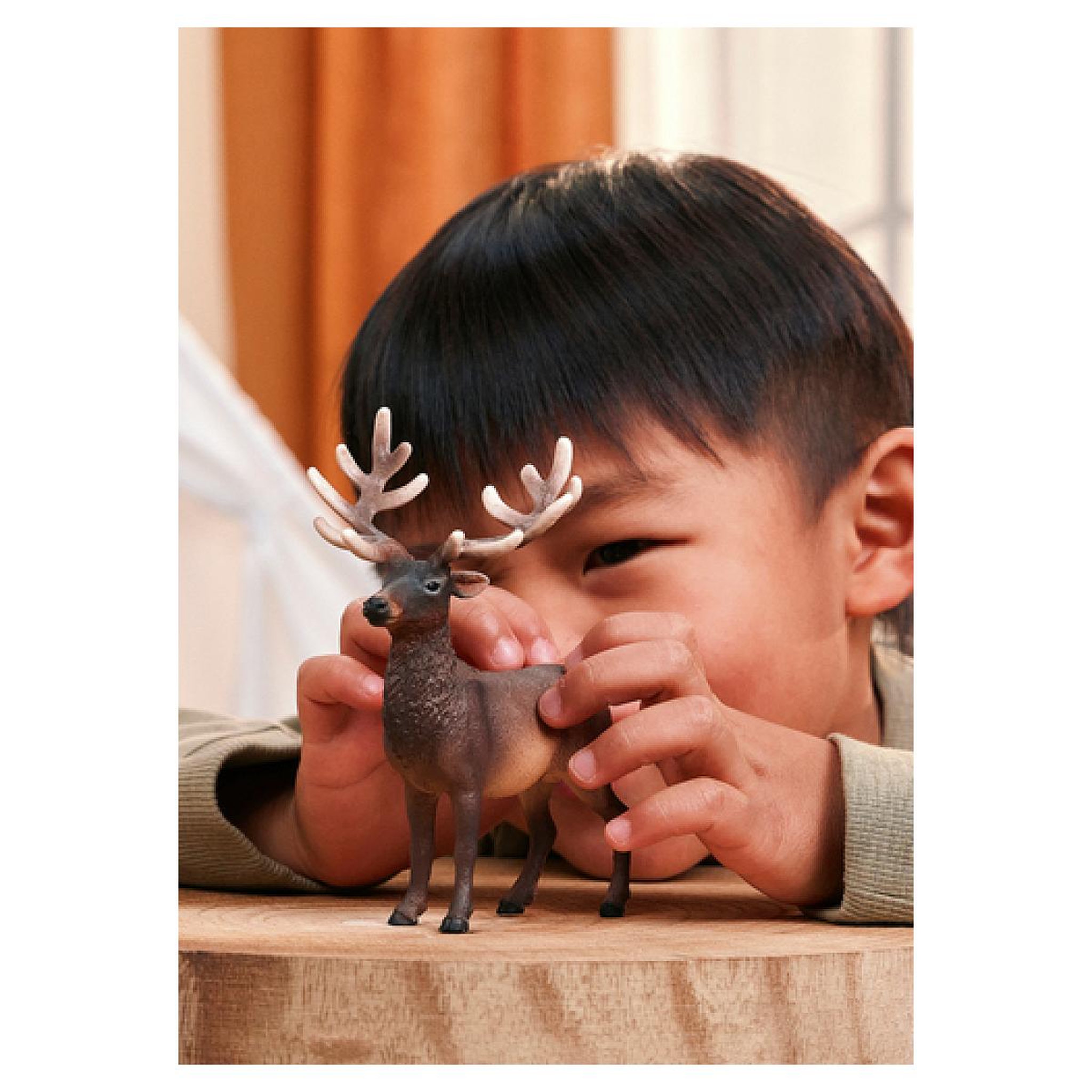 Voir la diapositive 2 : Schleich 14992 Figurine Elan d'Amerique