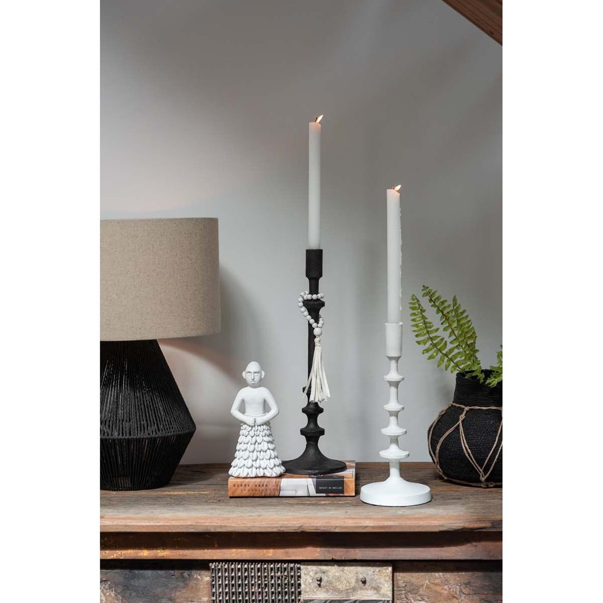 Voir la diapositive 3 : J-LINE Chandelier Rond Design  Izy  42cm Noir