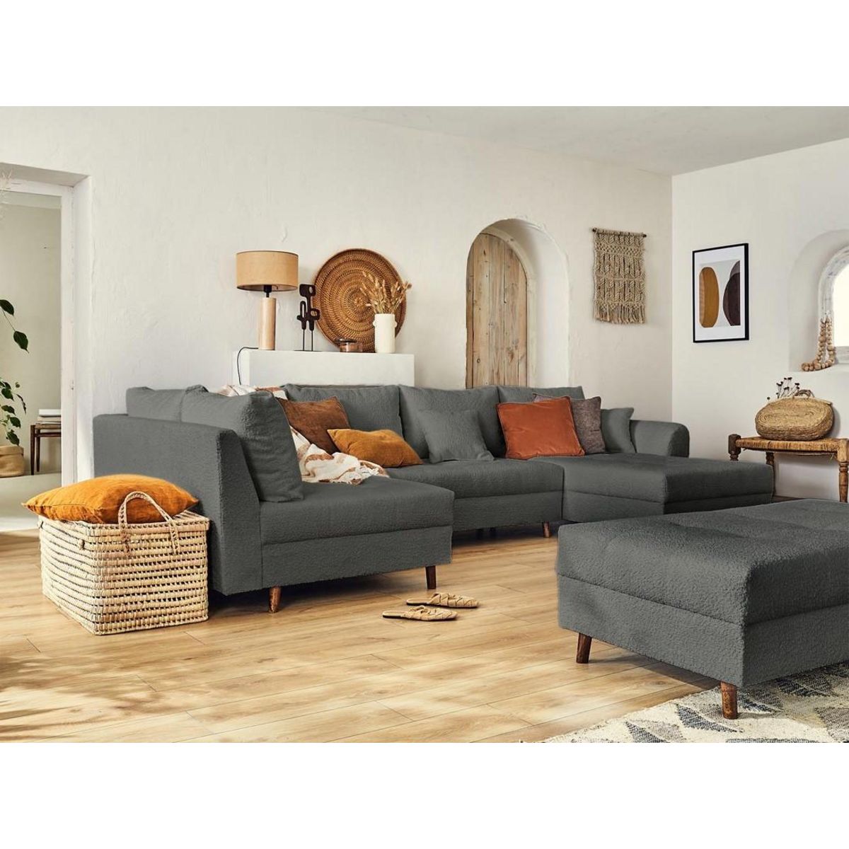 LISA DESIGN Rune - canapé panoramique d'angle gauche - 7 places - avec pouf d'appoint - en tissu bouclette