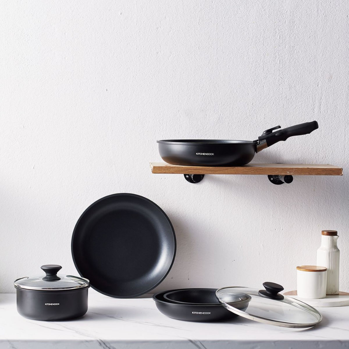 KITCHEN COOK Batterie de cuisine induction 8 pièces noire