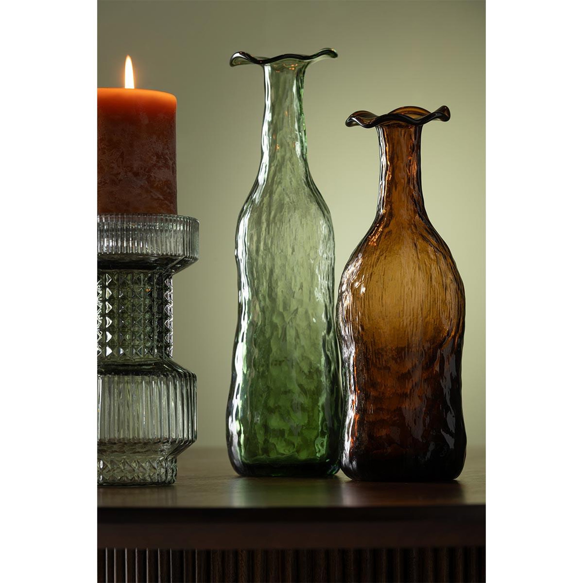 Voir la diapositive 4 : J-LINE Vase Design en Verre  Eclosion  33cm Vert