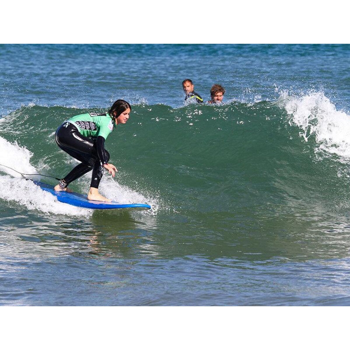 Smartbox Cours de surf avec location de planche à Hossegor - Coffret Cadeau Sport & Aventure