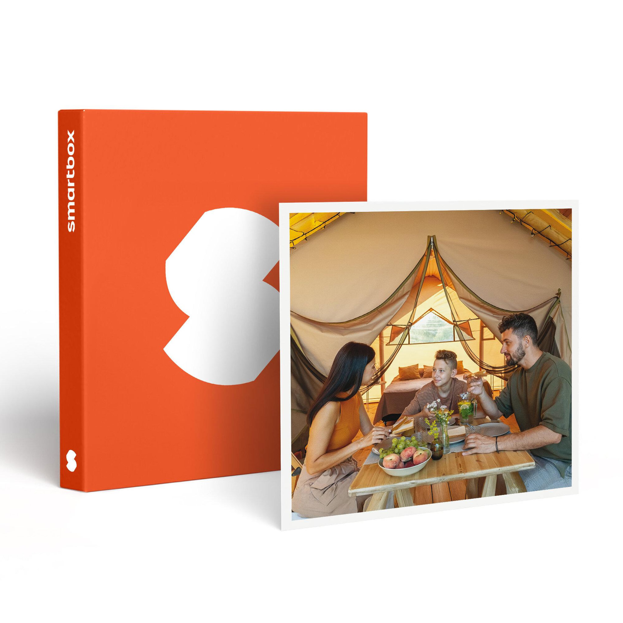 Voir la diapositive 1 : Smartbox Séjour insolite en famille : 2 jours dans un hébergement atypique - Coffret Cadeau Séjour
