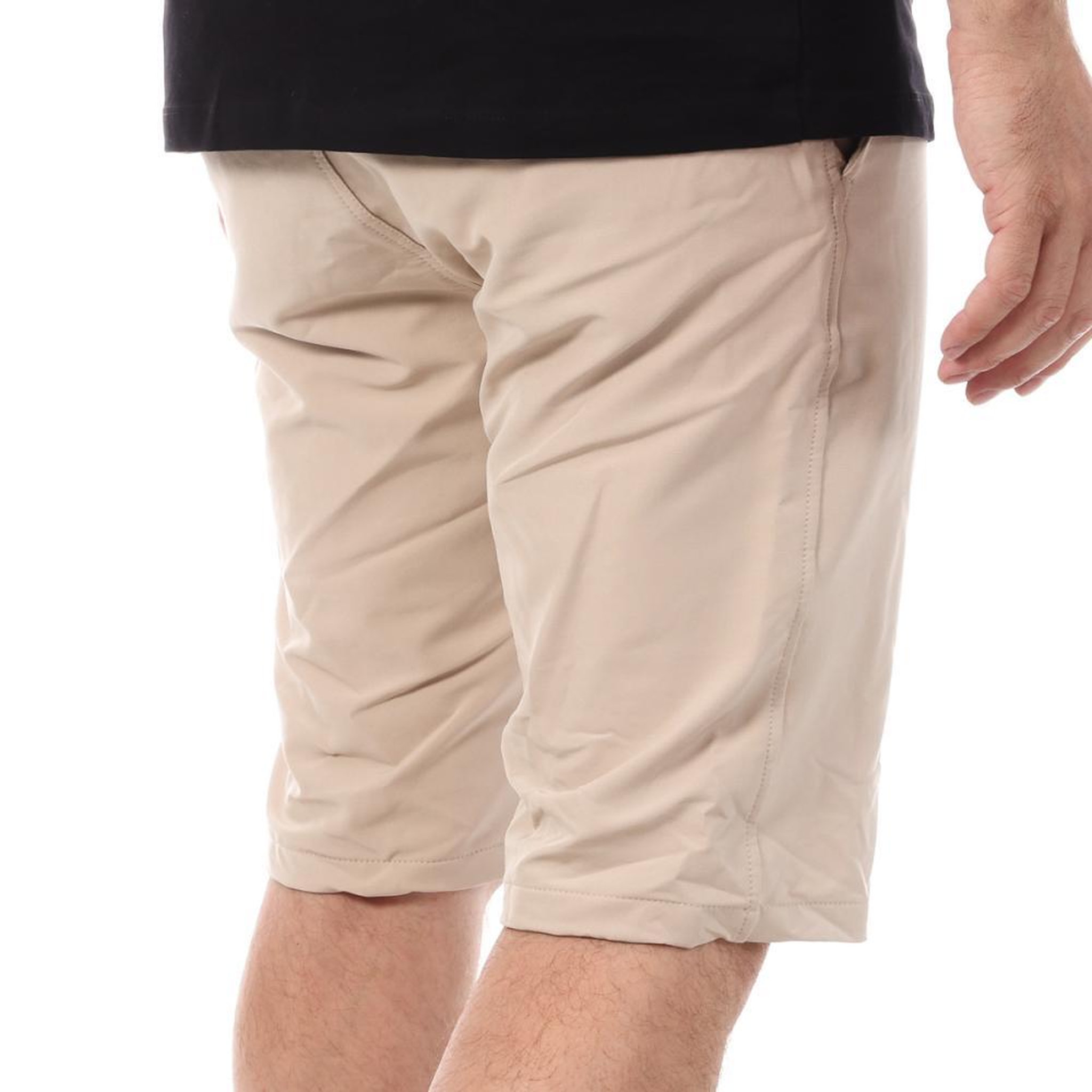 Voir la diapositive 2 : AMERICAN PEOPLE Short  Homme American People Balle