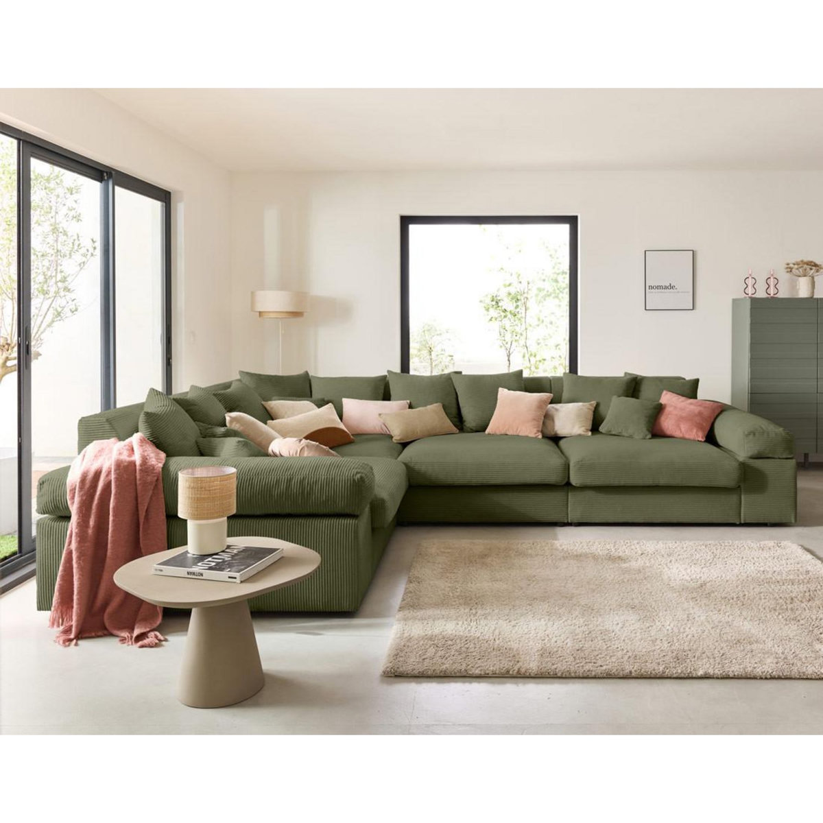 LISA DESIGN Aspen - canapé d'angle réversible 5 places - assise profonde - en velours côtelé