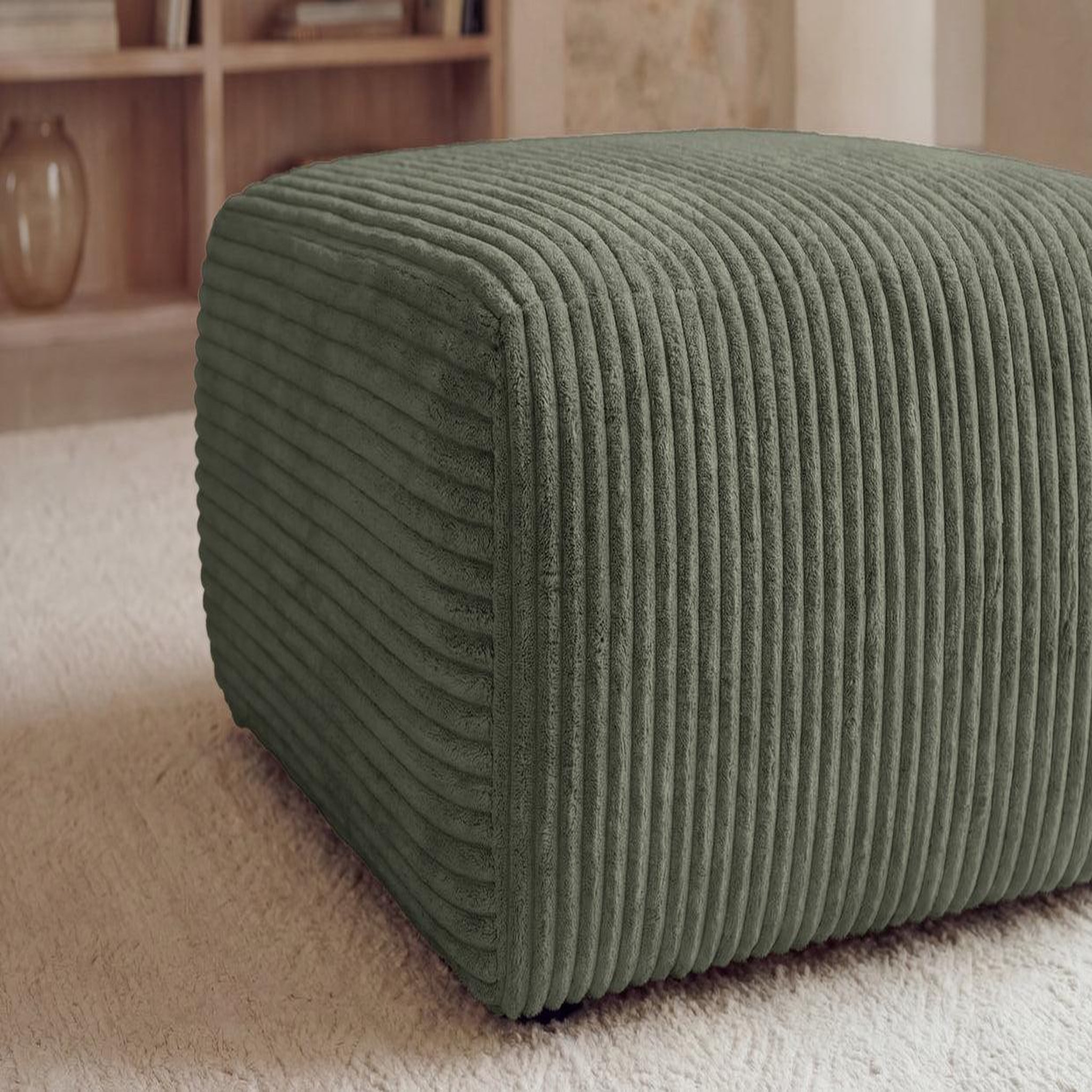 Voir la diapositive 4 : CASANOVA PARIS Elvis - pouf en gros velours côtelé 96x87x44