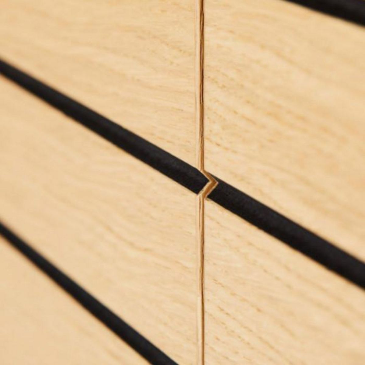 Paris Prix Buffet 4 Portes & 2 Niveaux  Stripe  161cm Chêne & Noir