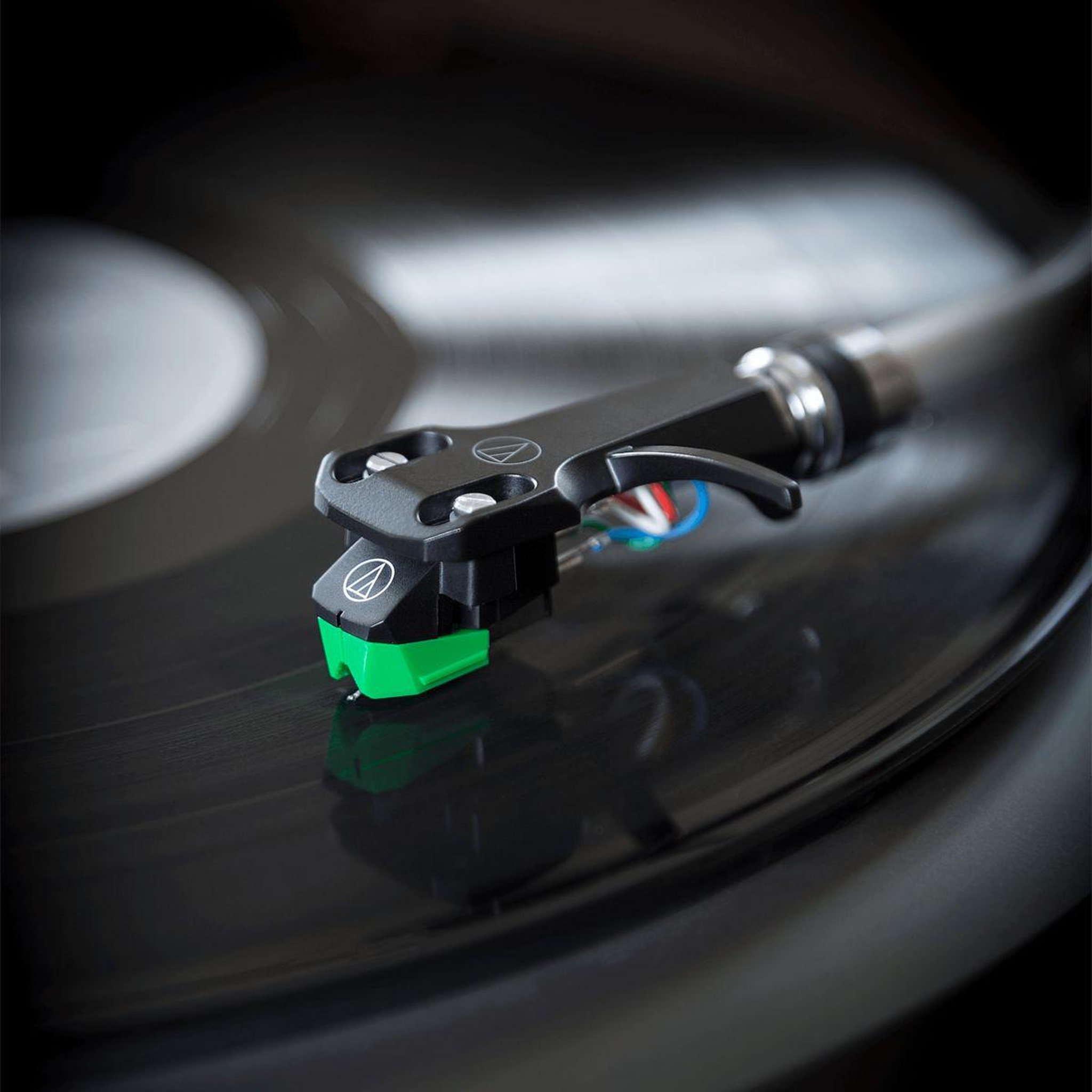 Voir la diapositive 4 : Audio-technica Diamant AT-VMN95E