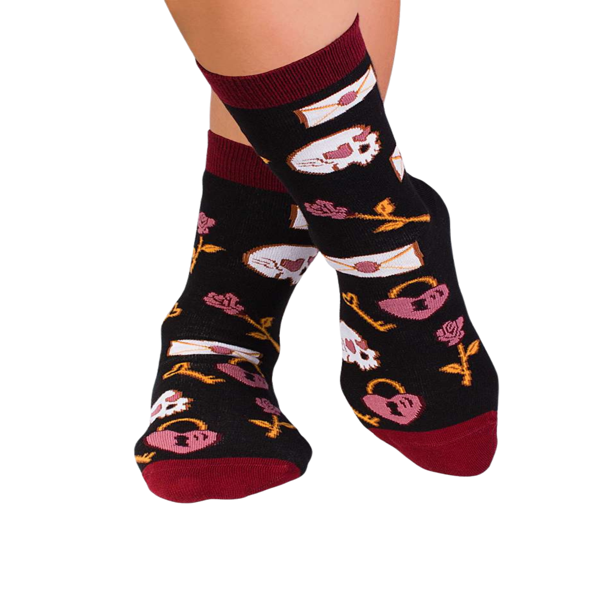PIRIN HILL Chaussettes coton bio roses et têtes de mort - noir. Coloris disponibles : Noir