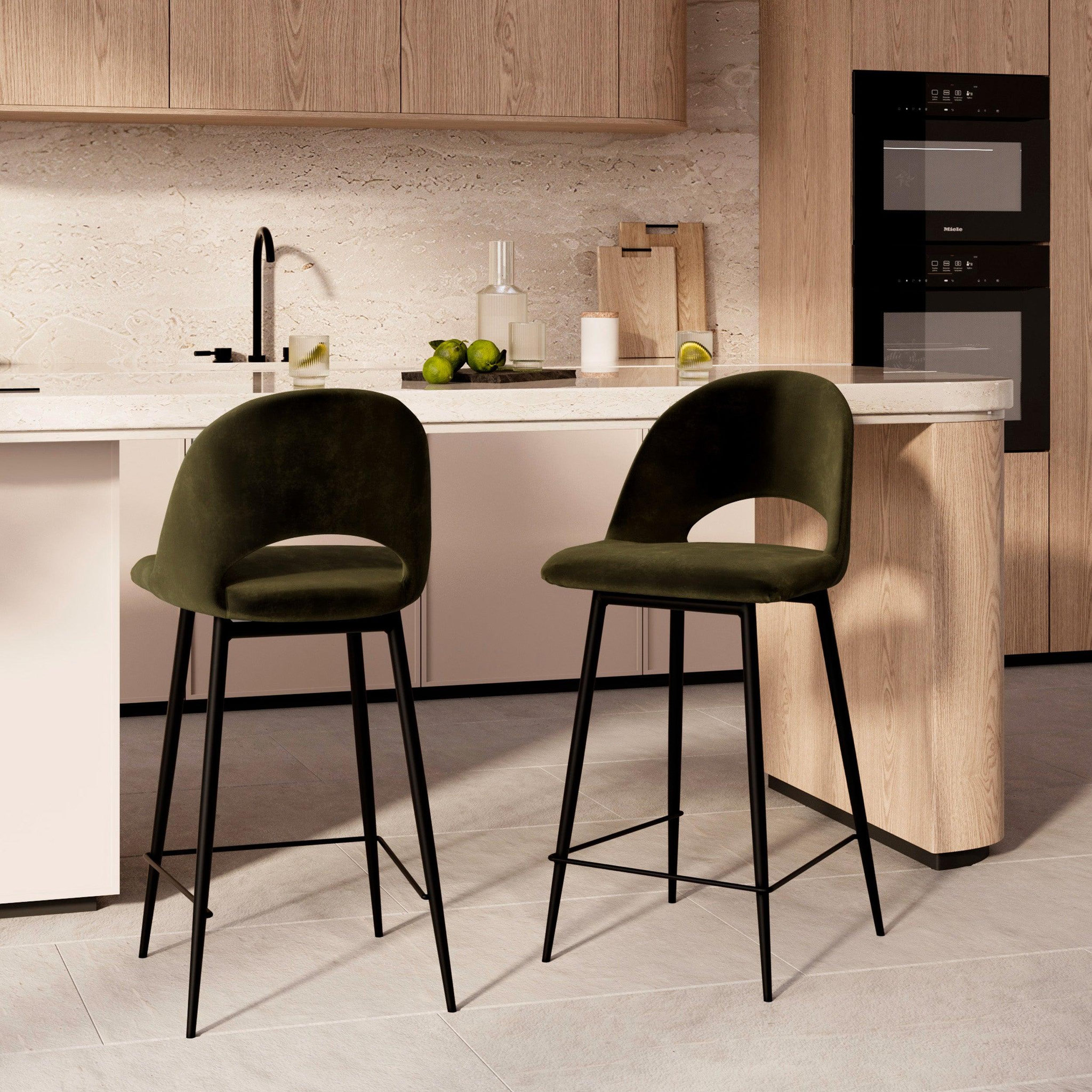 Voir la diapositive 6 : MAISON PAVANE Pack 2 chaises et 2 chaises de bar 65 cm en velours vert-pénélope