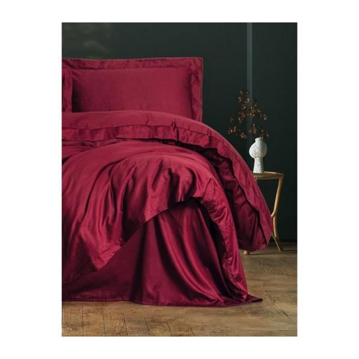 GENERIQUE Parure de lit - 129CTF24607 - 1 housse de couette 220 x 240 cm + 2 taies d'oreiller 60 x 60 cm - Satiné 100% coton - Rouge