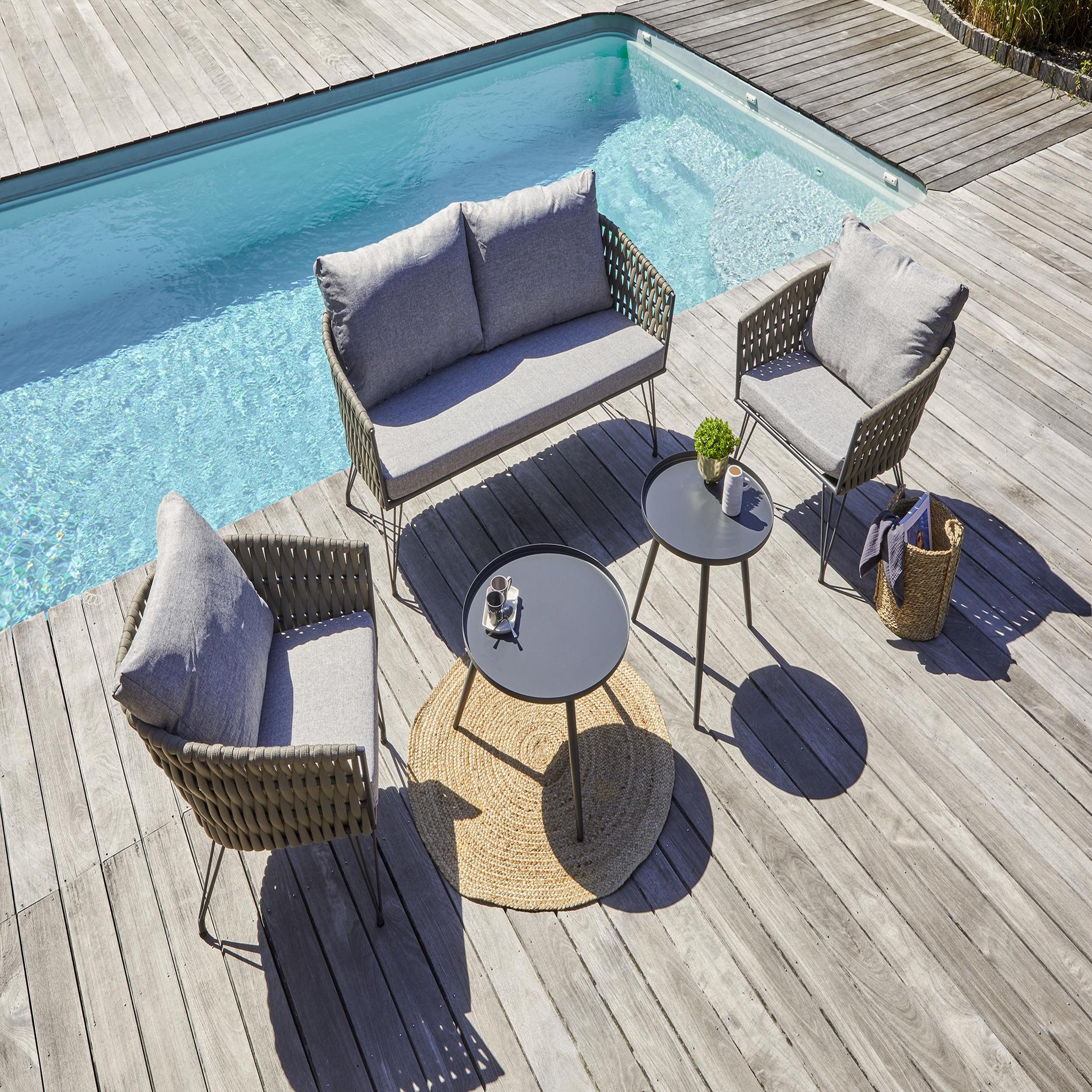 Voir la diapositive 2 : DCB GARDEN Salon bas de jardin en corde tissé taupe et anthracite  4 places CAPRI