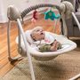 Voir la diapositive 5 : Ingenuity Balancelle compacte Cozy Kingdom