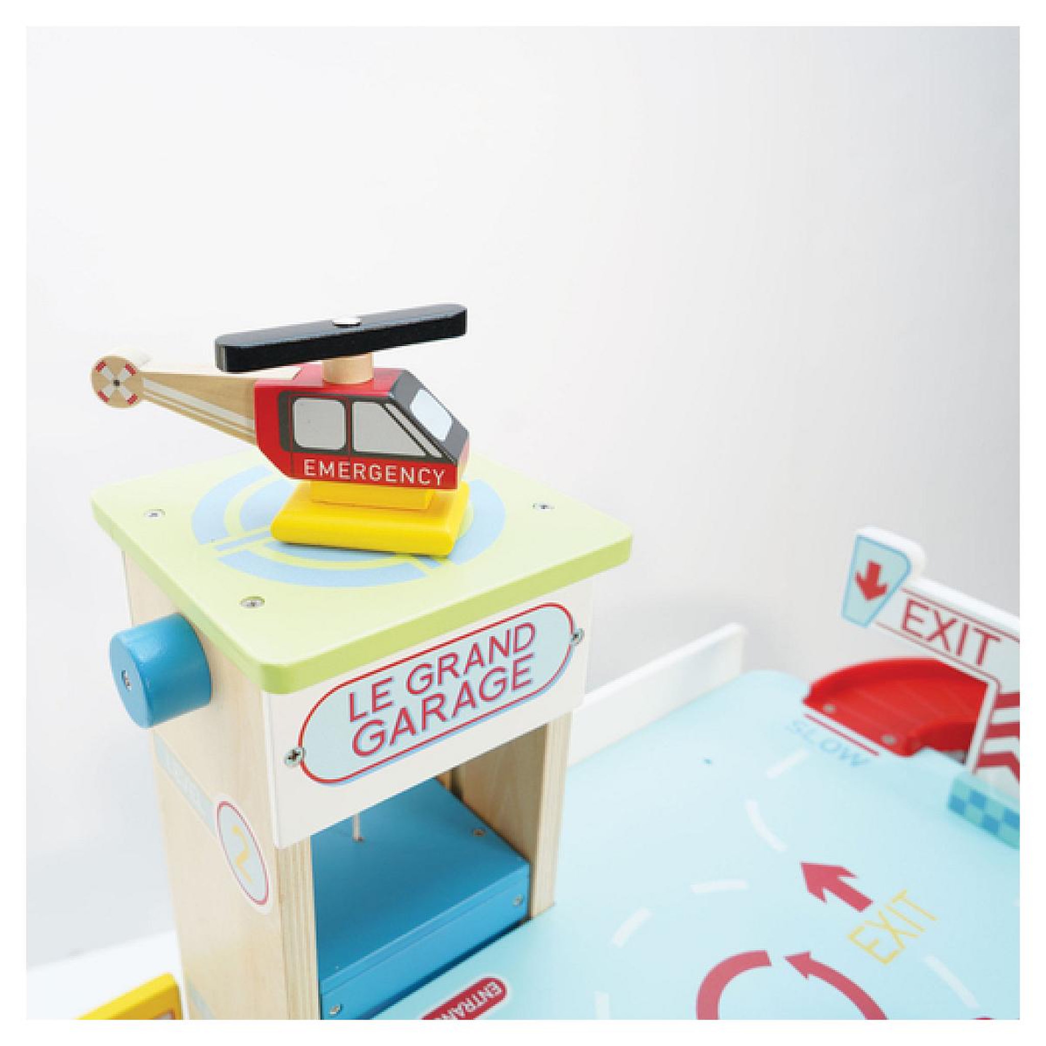 Voir la diapositive 3 : Le Toy Van Le grand garage de chez Toy Van