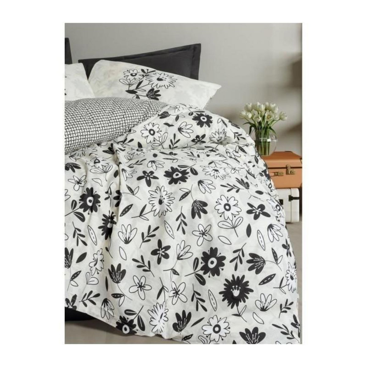 GENERIQUE Parure de lit - 129CTN64831 - 1 housse de couette 220 x 240 cm + 2 taies d'oreiller 60 x 60 cm - 100% coton ranforcé - Noir