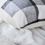 Voir la diapositive 3 : Paris Prix Coussin Tartan en Velours  Ecossais  45x45cm Anthracite
